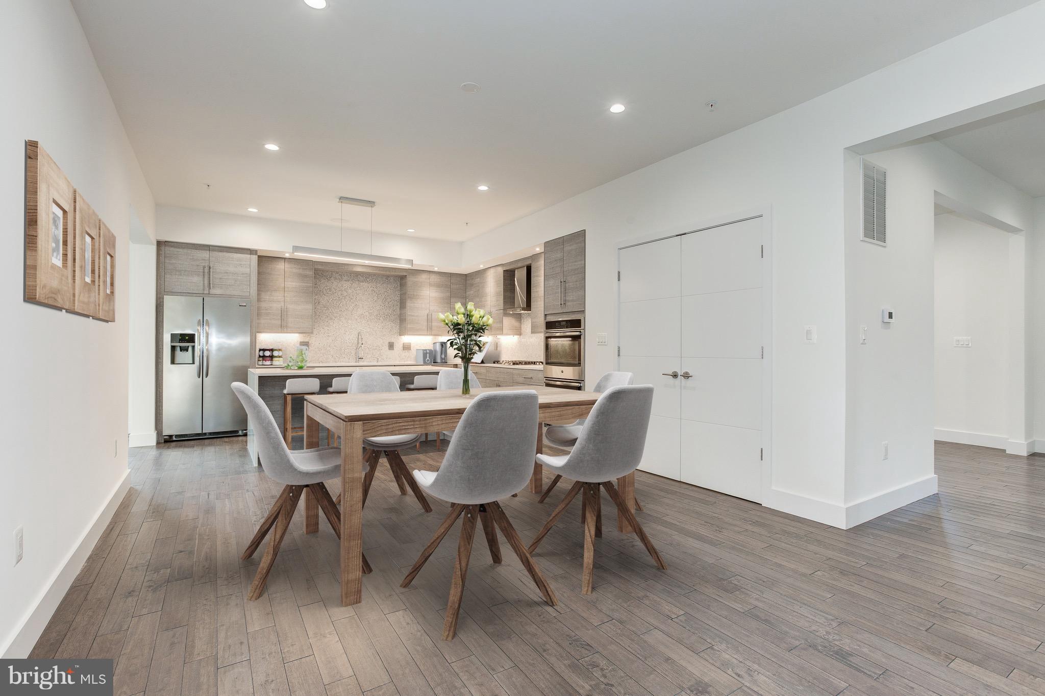 REGENCY ESTATES - Residential