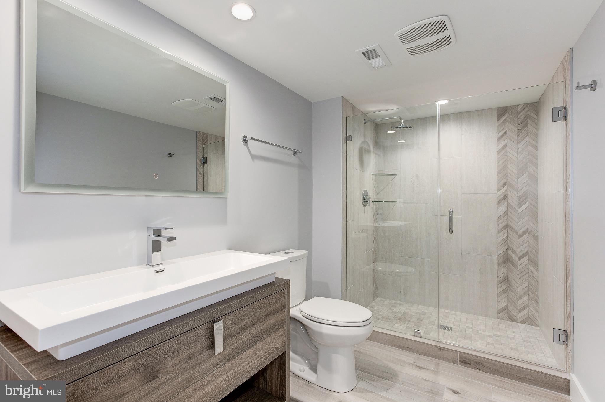 REGENCY ESTATES - Residential