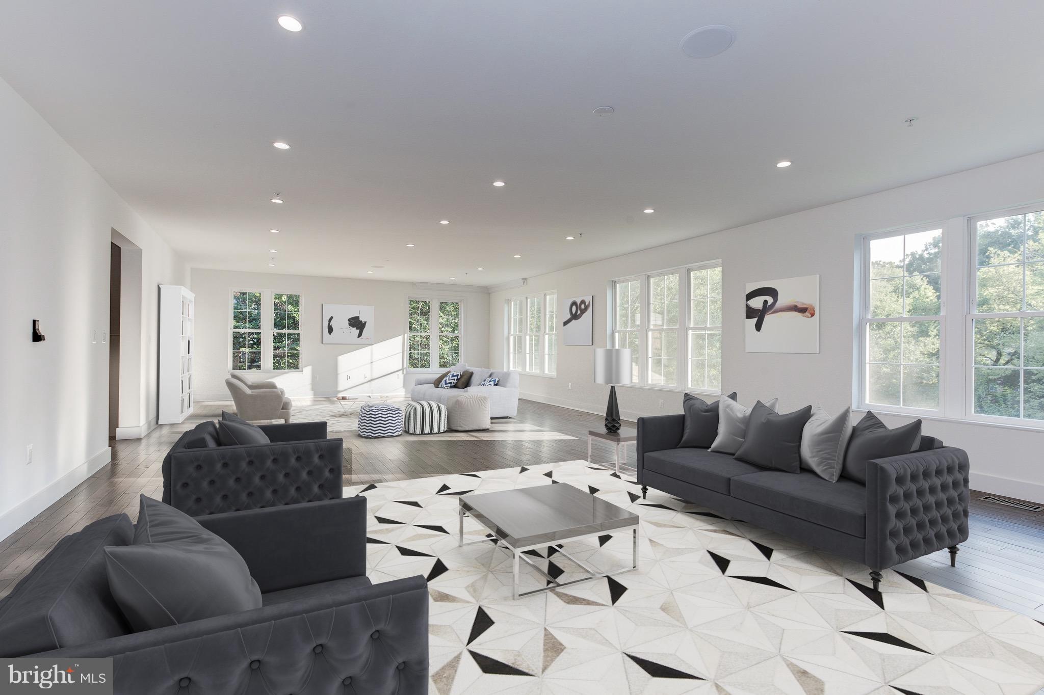 REGENCY ESTATES - Residential