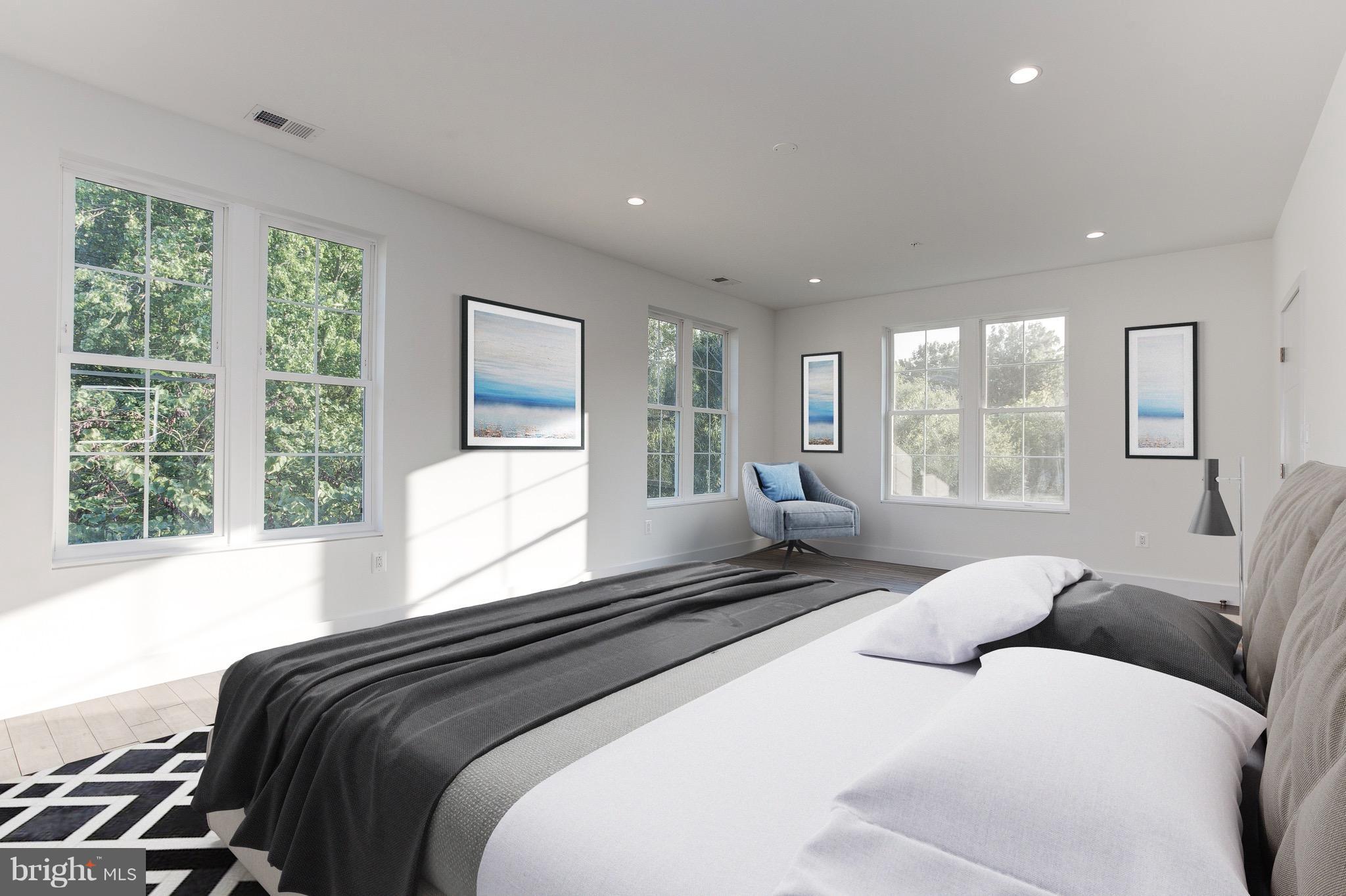 REGENCY ESTATES - Residential