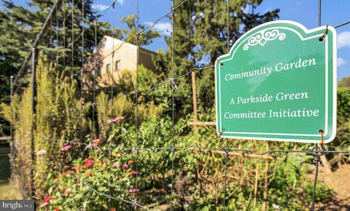 PARKSIDE CONDOMINIUMS - Residential