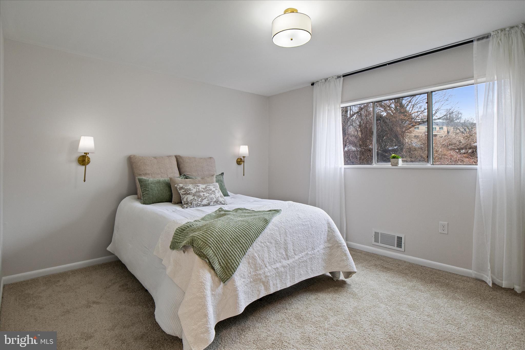 PARKSIDE CONDOMINIUMS - Residential