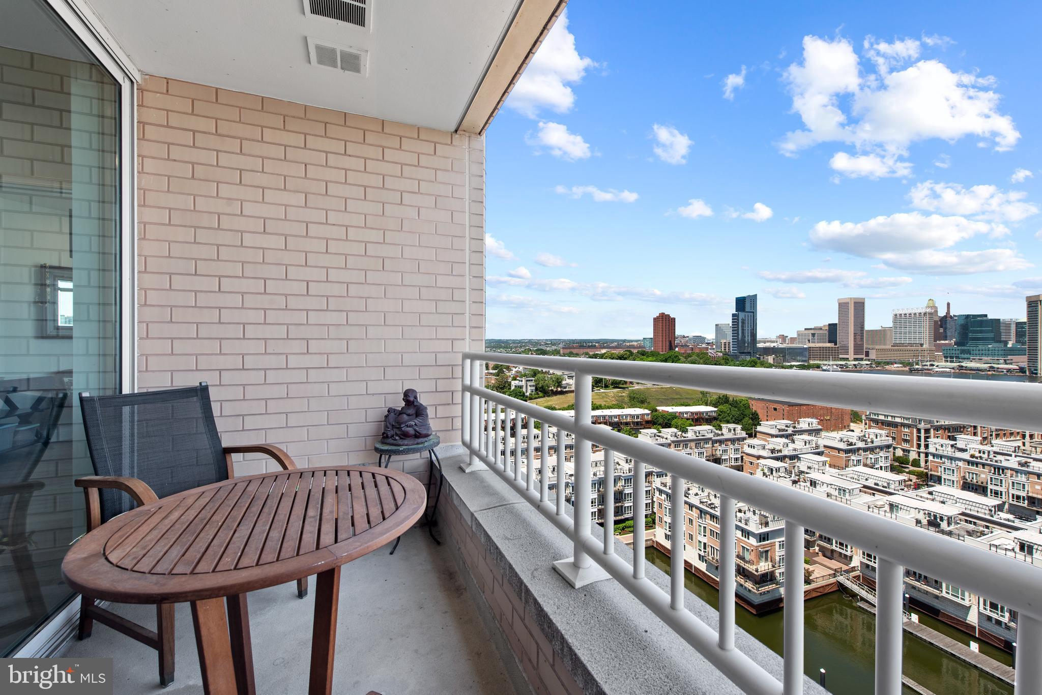 HARBORVIEW - Residential