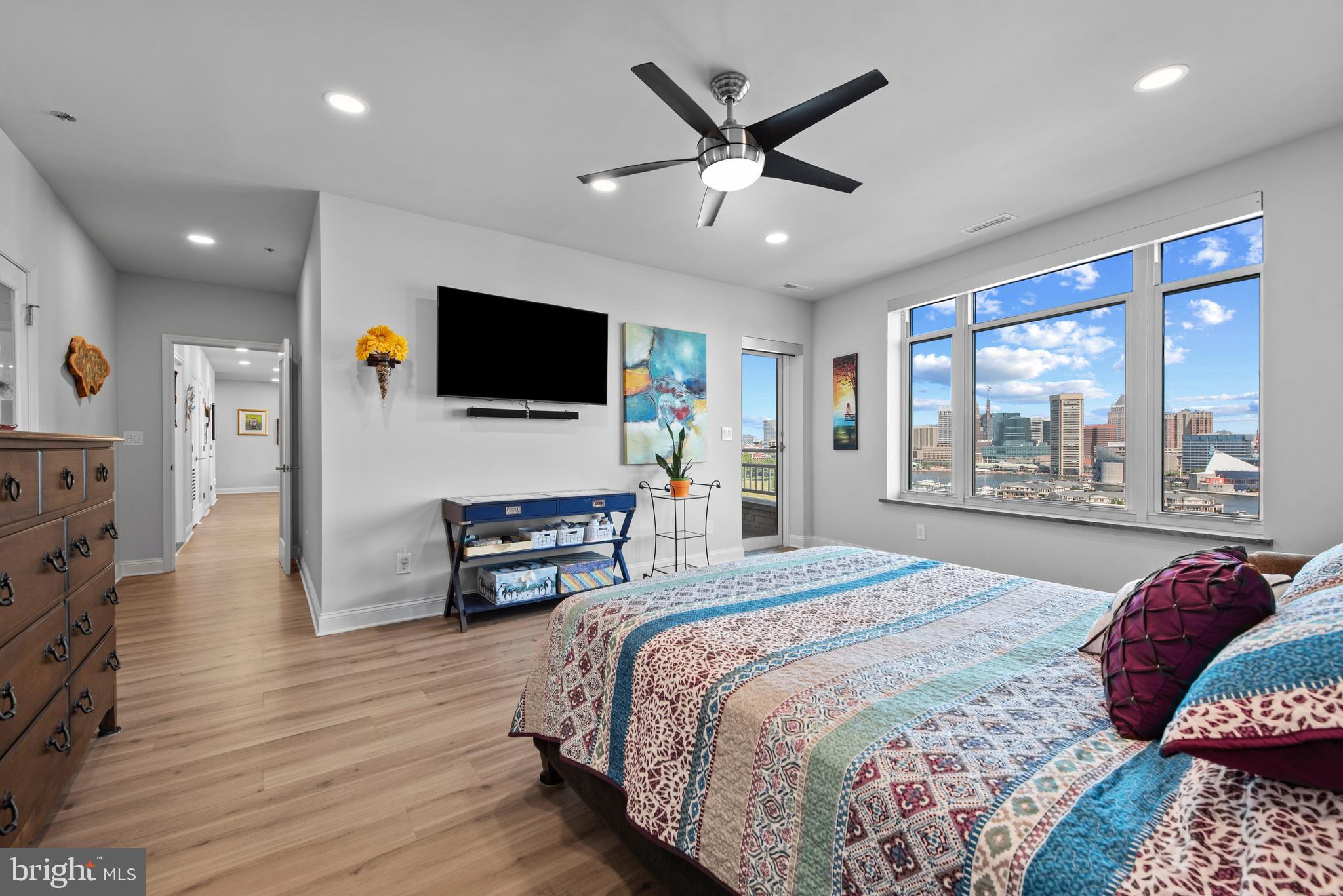 HARBORVIEW - Residential