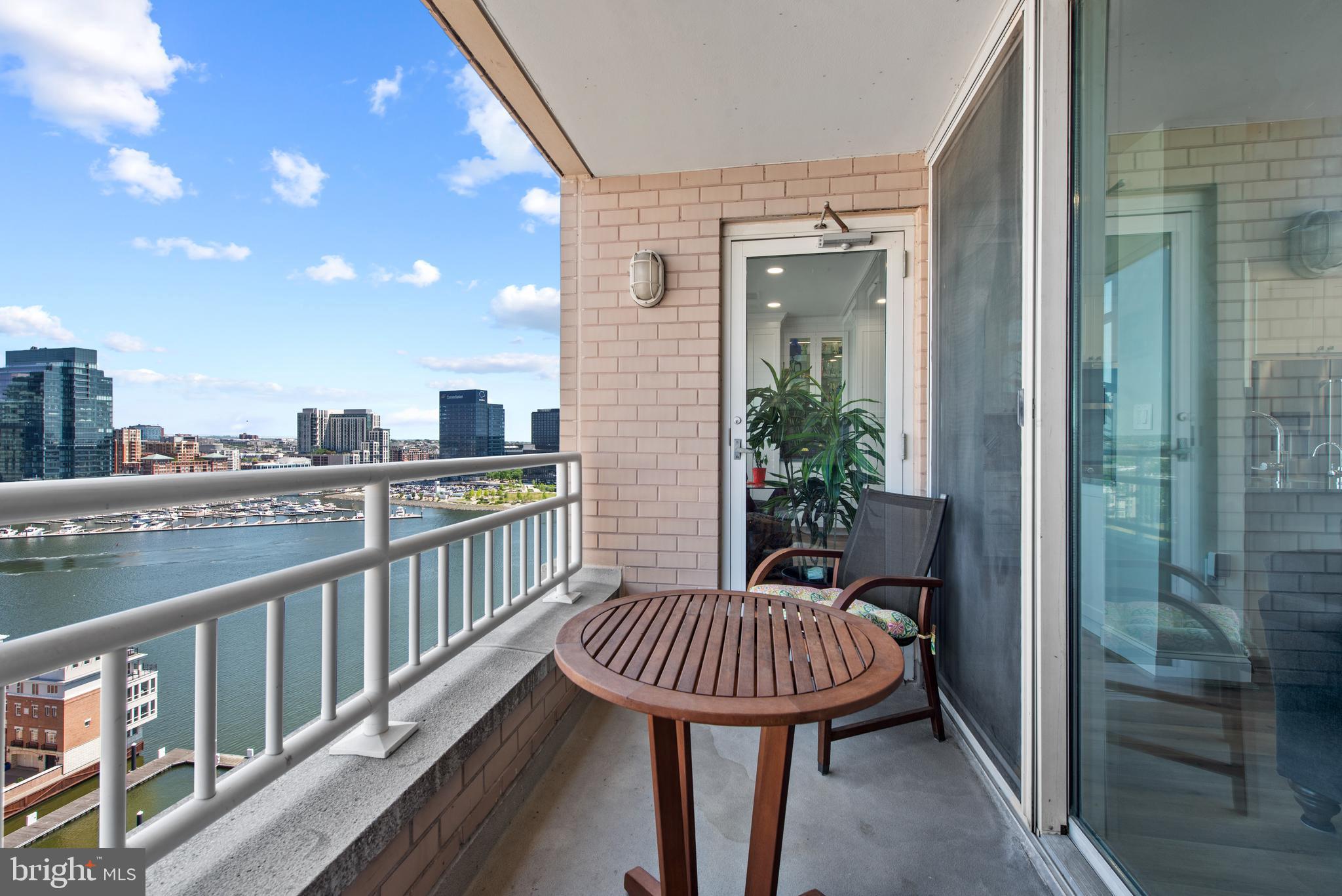 HARBORVIEW - Residential