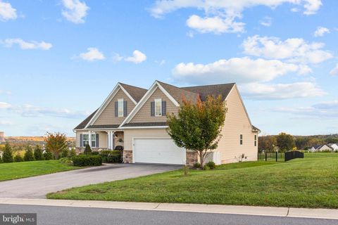 95 HUNTERS CHASE ETTERS PA 17319