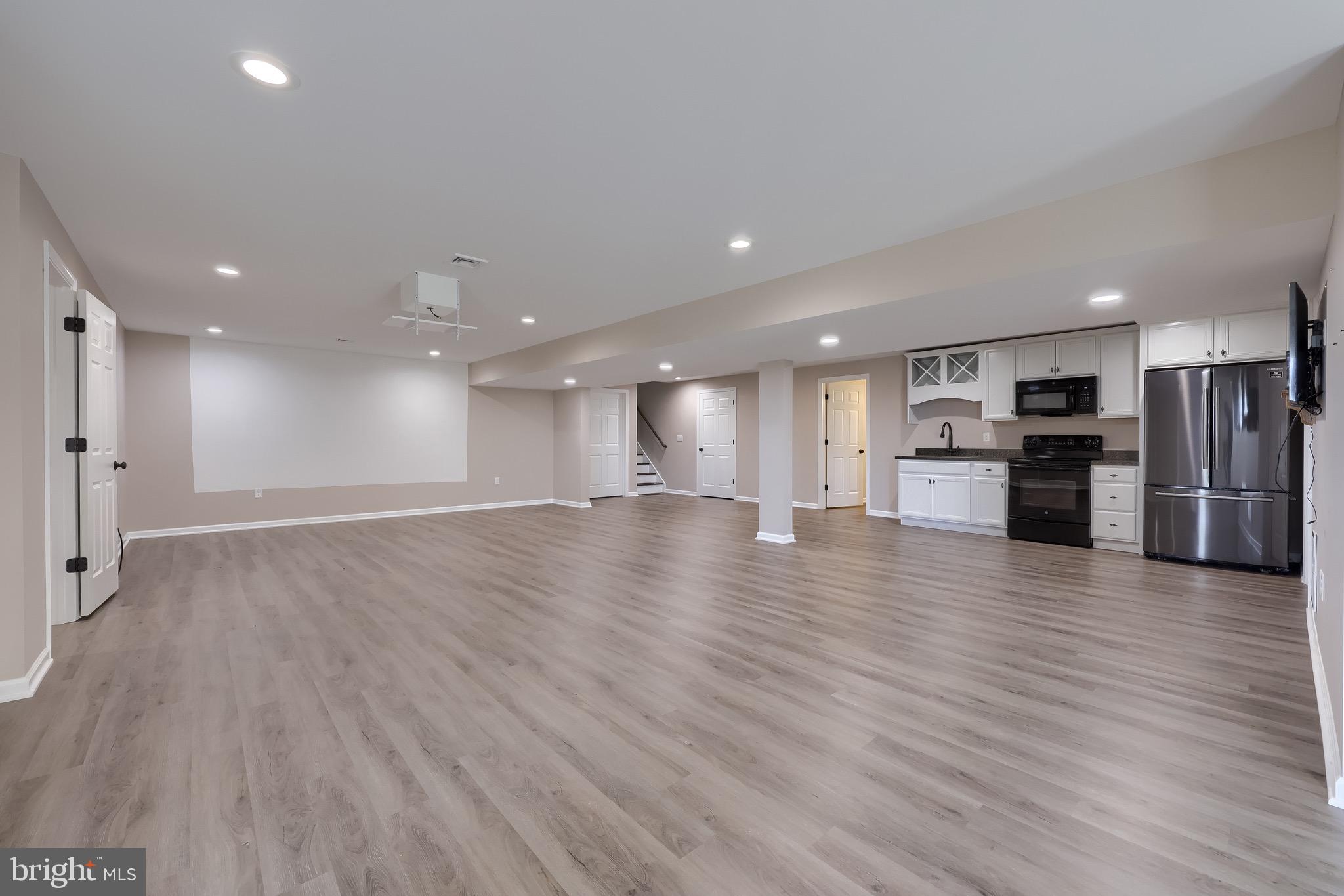 SUSQUEHANNA RIDINGS - Residential