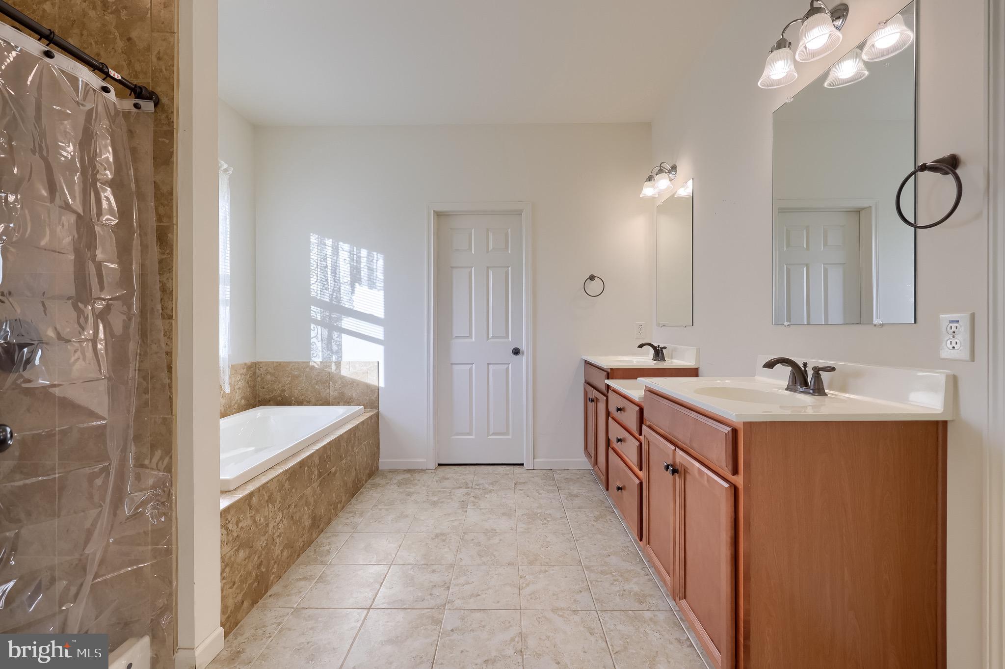 SUSQUEHANNA RIDINGS - Residential