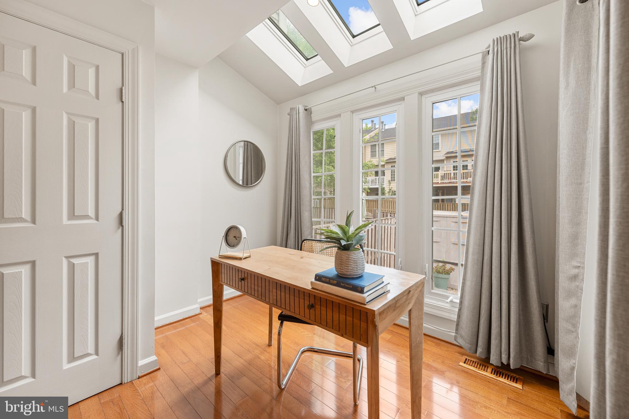 SHEPHERD HILLS - Residential