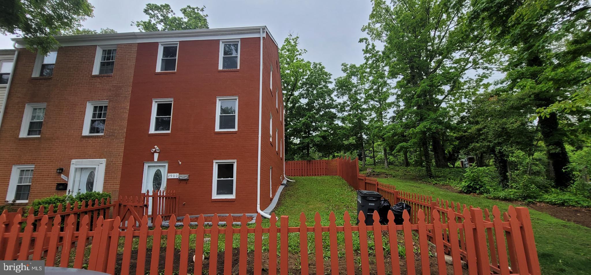 GEORGETOWN  VILLAGE - Residential