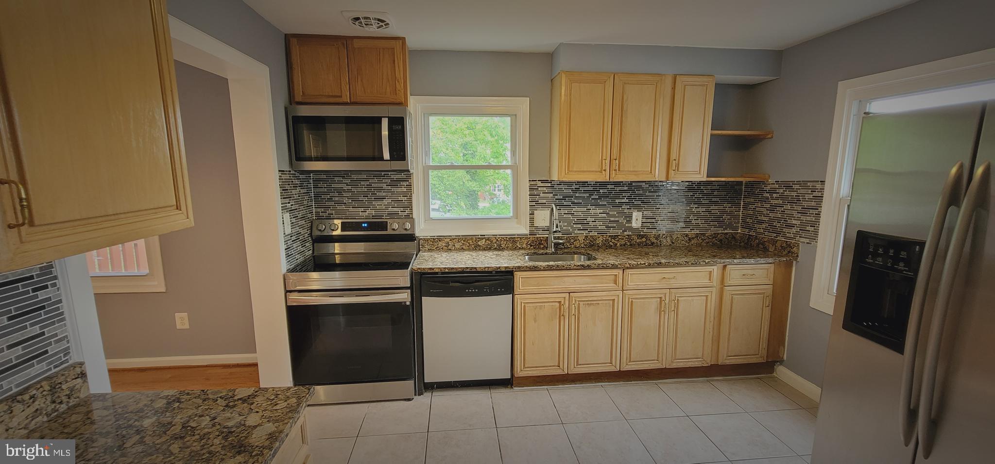 GEORGETOWN  VILLAGE - Residential