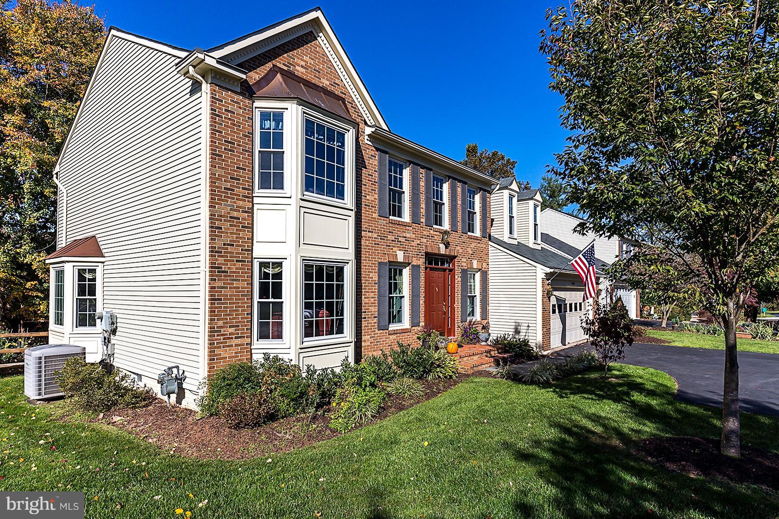 LIFESTYLE AT SULLY STATION - Residential