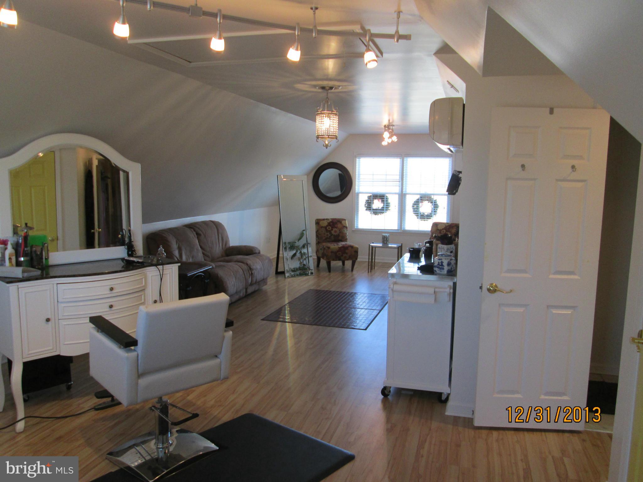 CHURCH HILL - Residential Lease