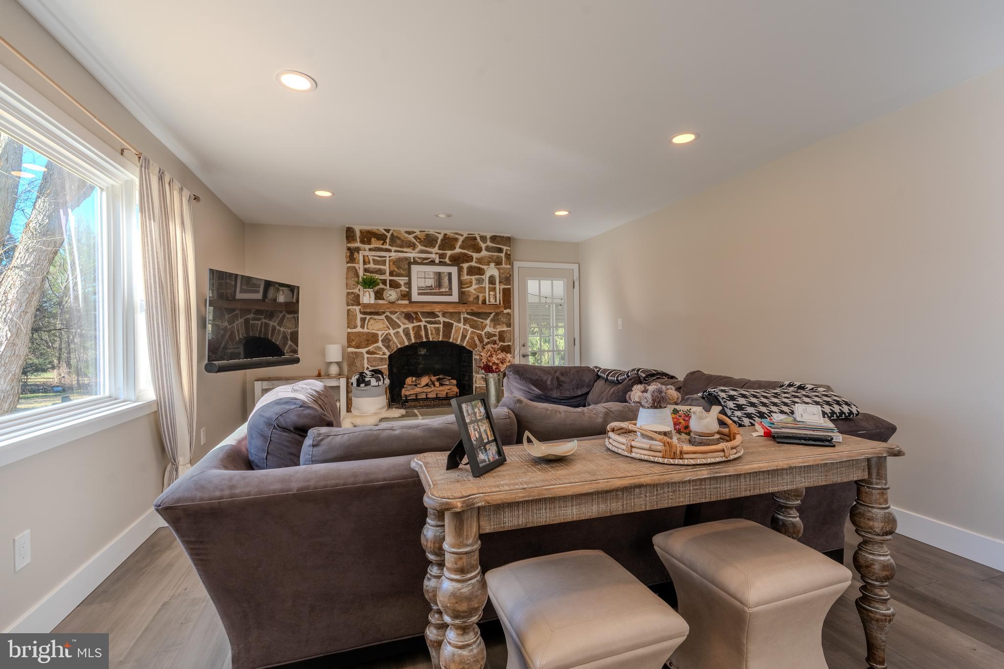 SOUTH HILLS PARK - Residential