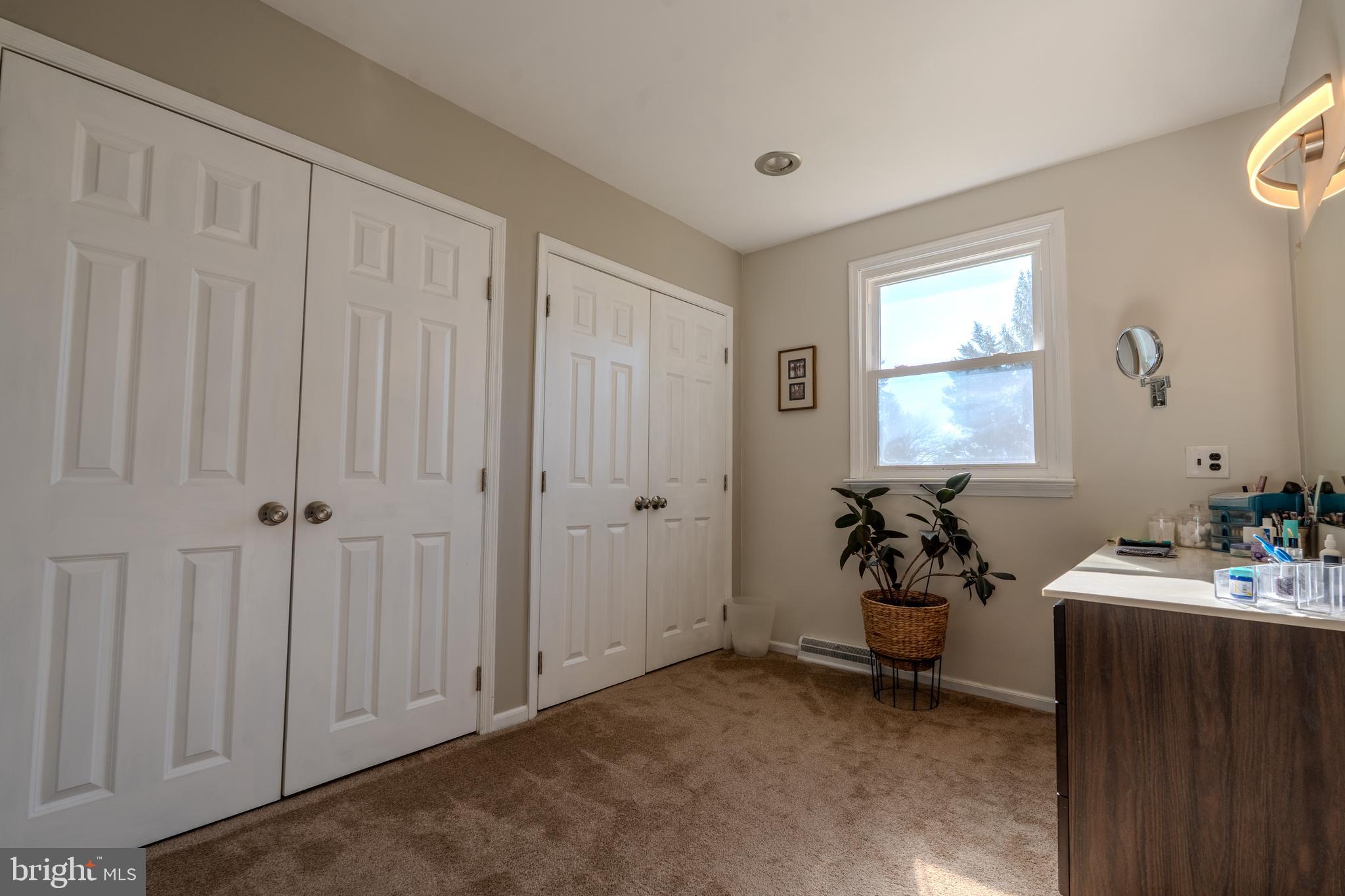 SOUTH HILLS PARK - Residential