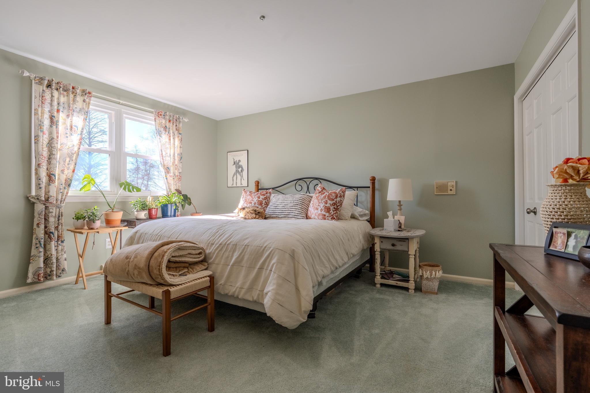 SOUTH HILLS PARK - Residential