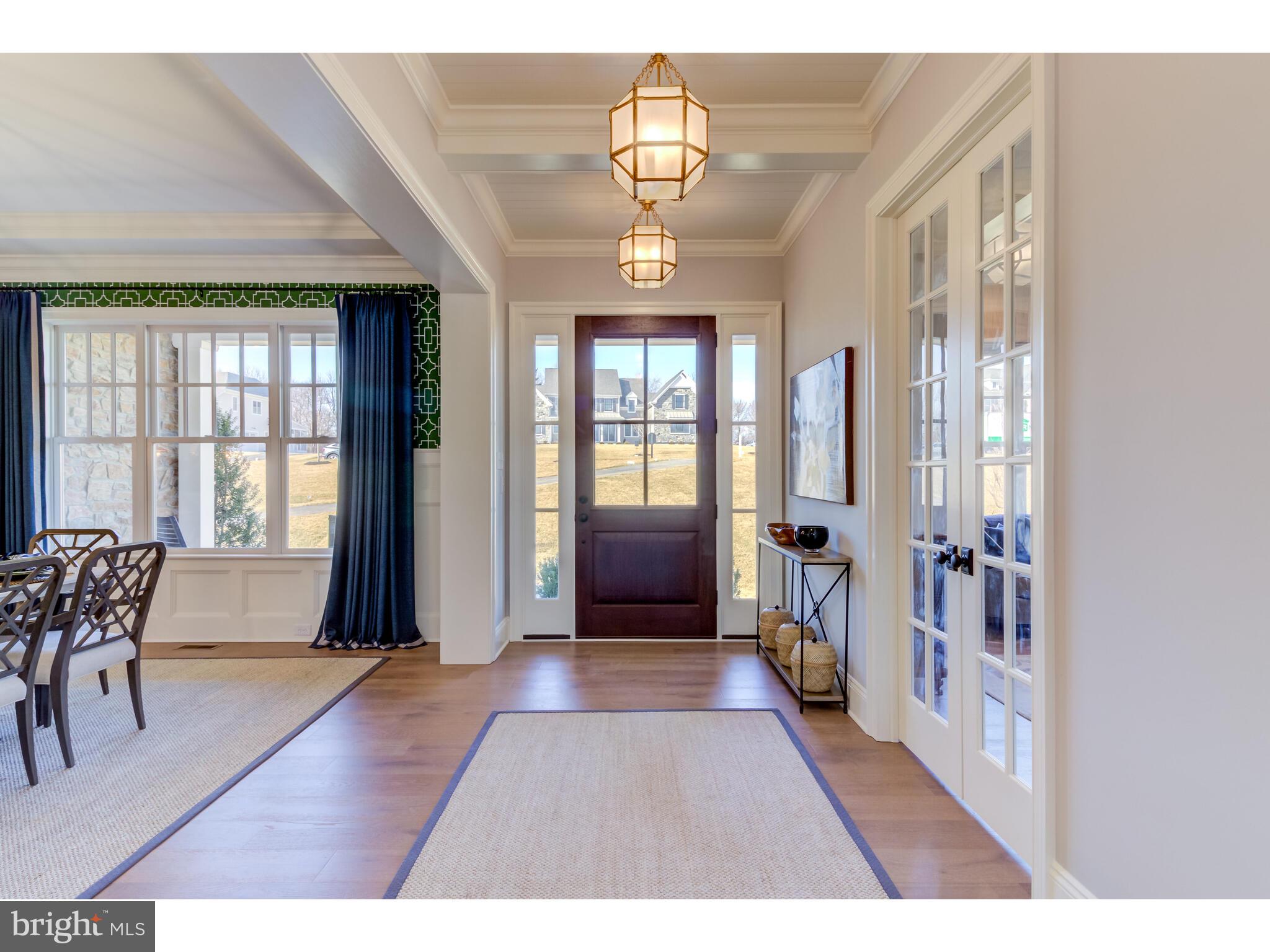 KNOBB HILL - Residential