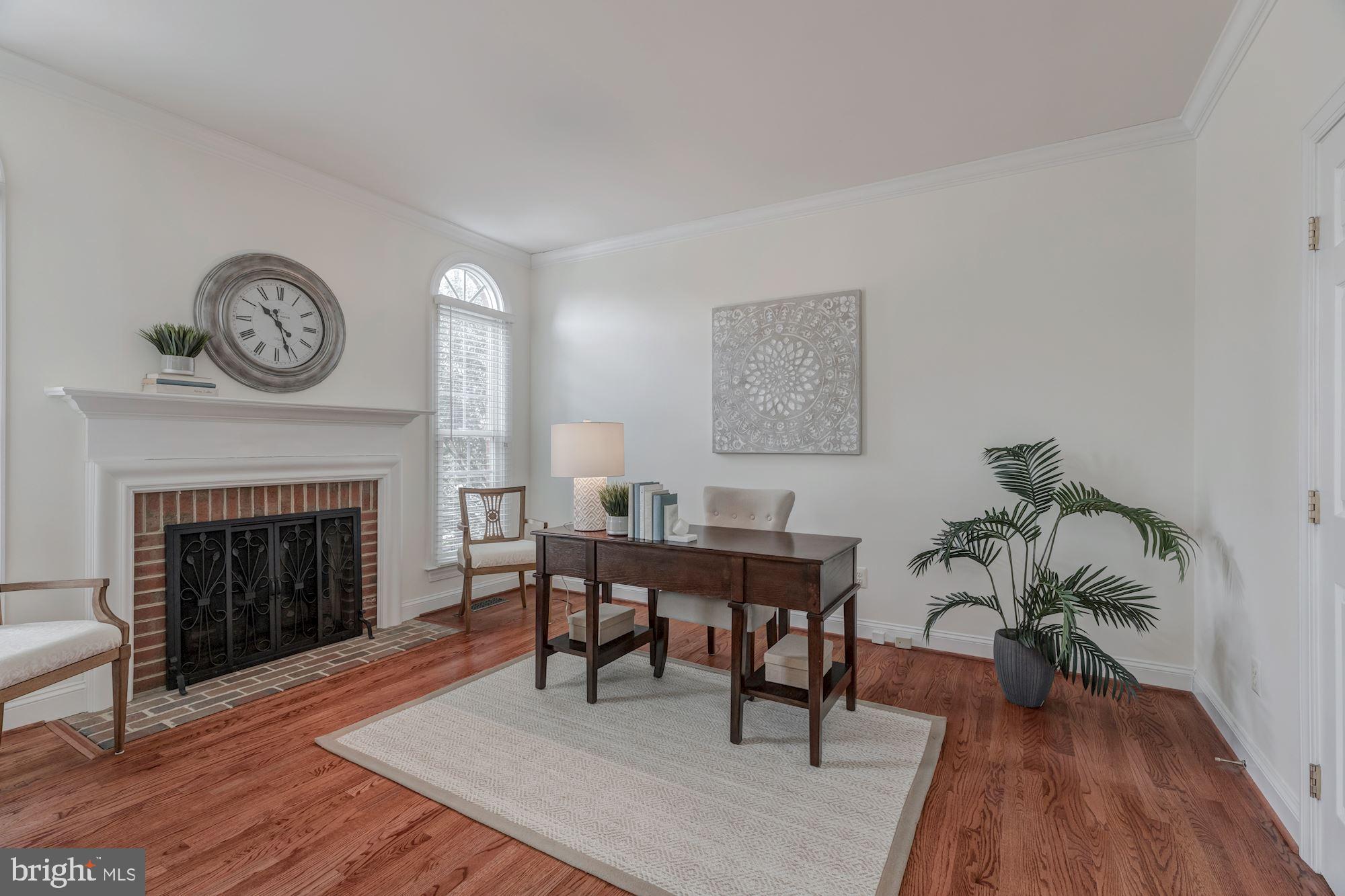 MCINTOSH MANOR OLDE CHES - Residential