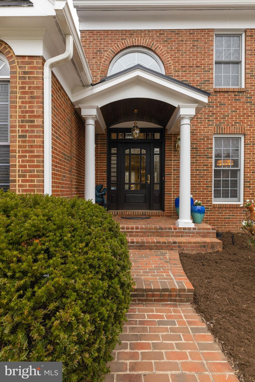 MCINTOSH MANOR OLDE CHES - Residential