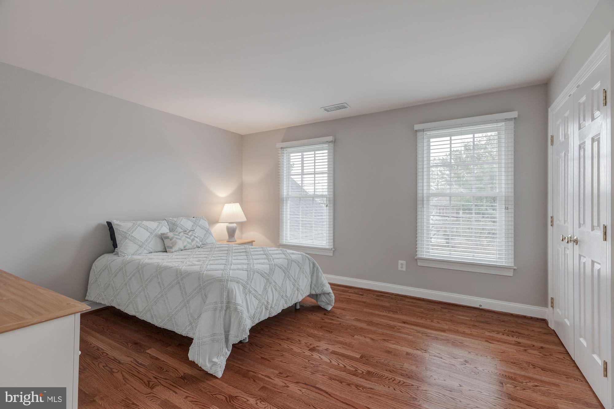 MCINTOSH MANOR OLDE CHES - Residential