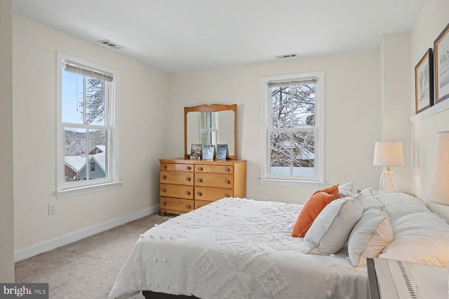 NEW HOPE - Residential