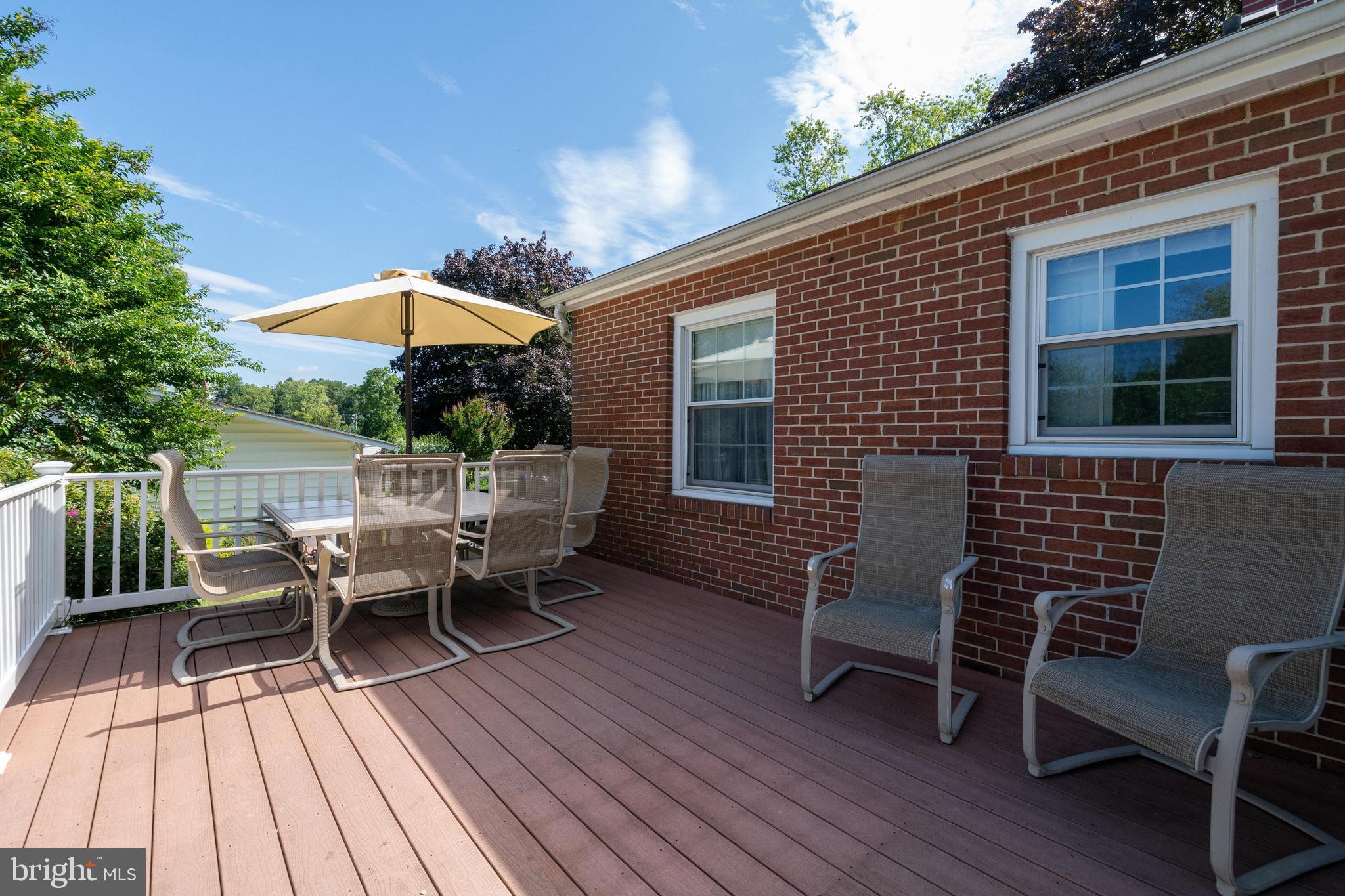 WAKEFIELD MEADOWS - Residential