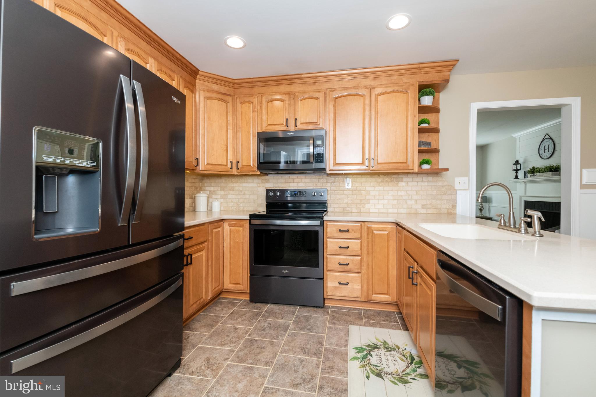 WAKEFIELD MEADOWS - Residential