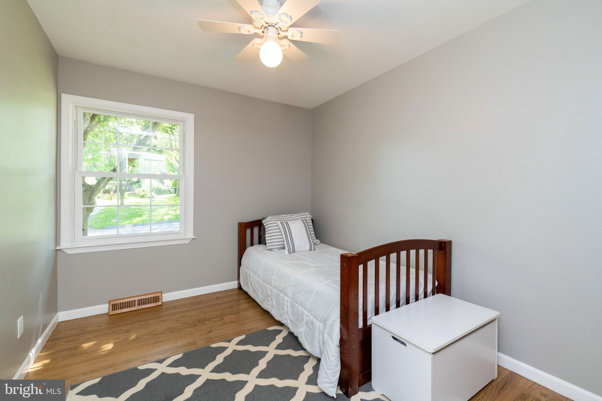 WAKEFIELD MEADOWS - Residential