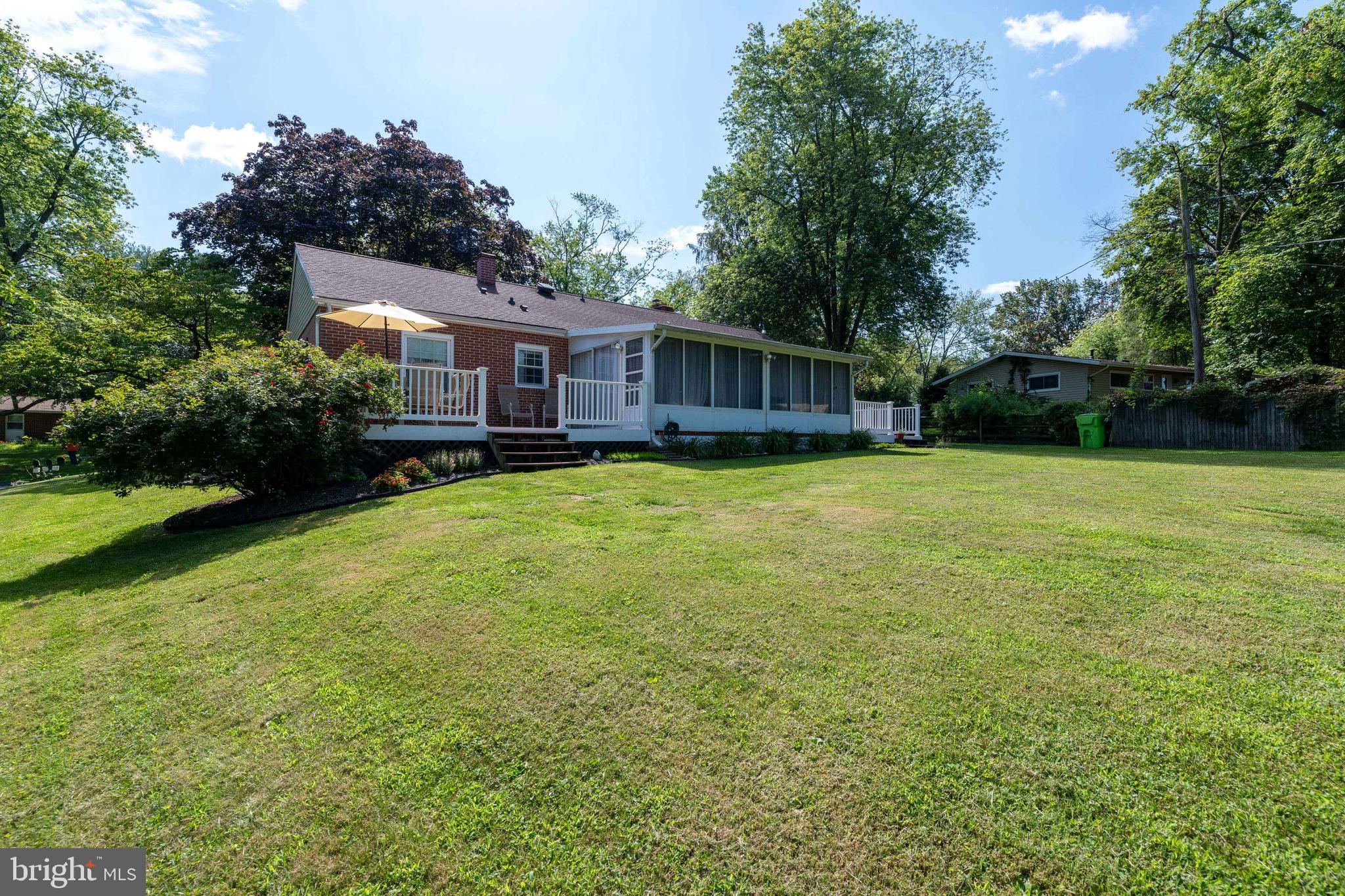 WAKEFIELD MEADOWS - Residential