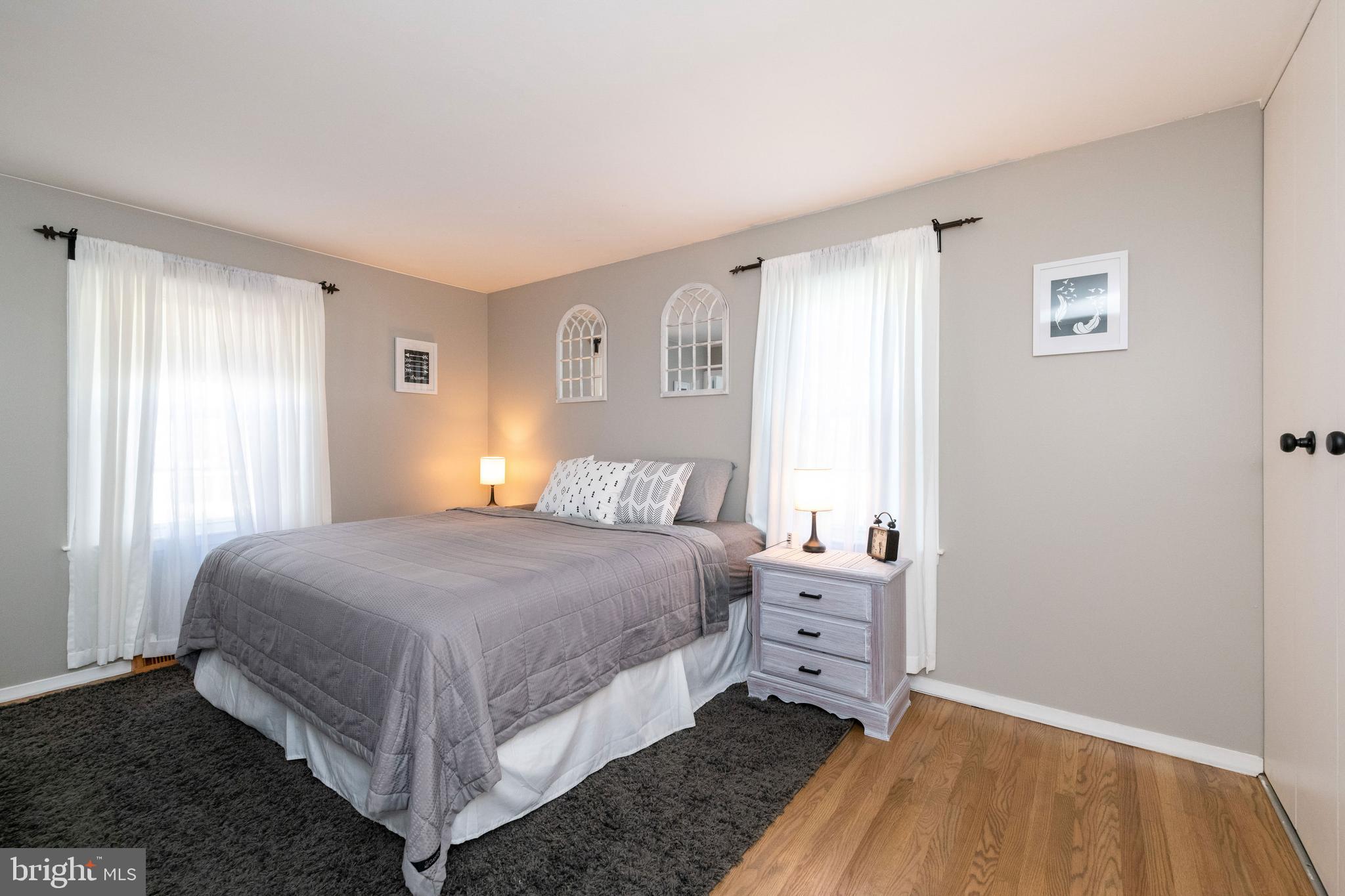 WAKEFIELD MEADOWS - Residential