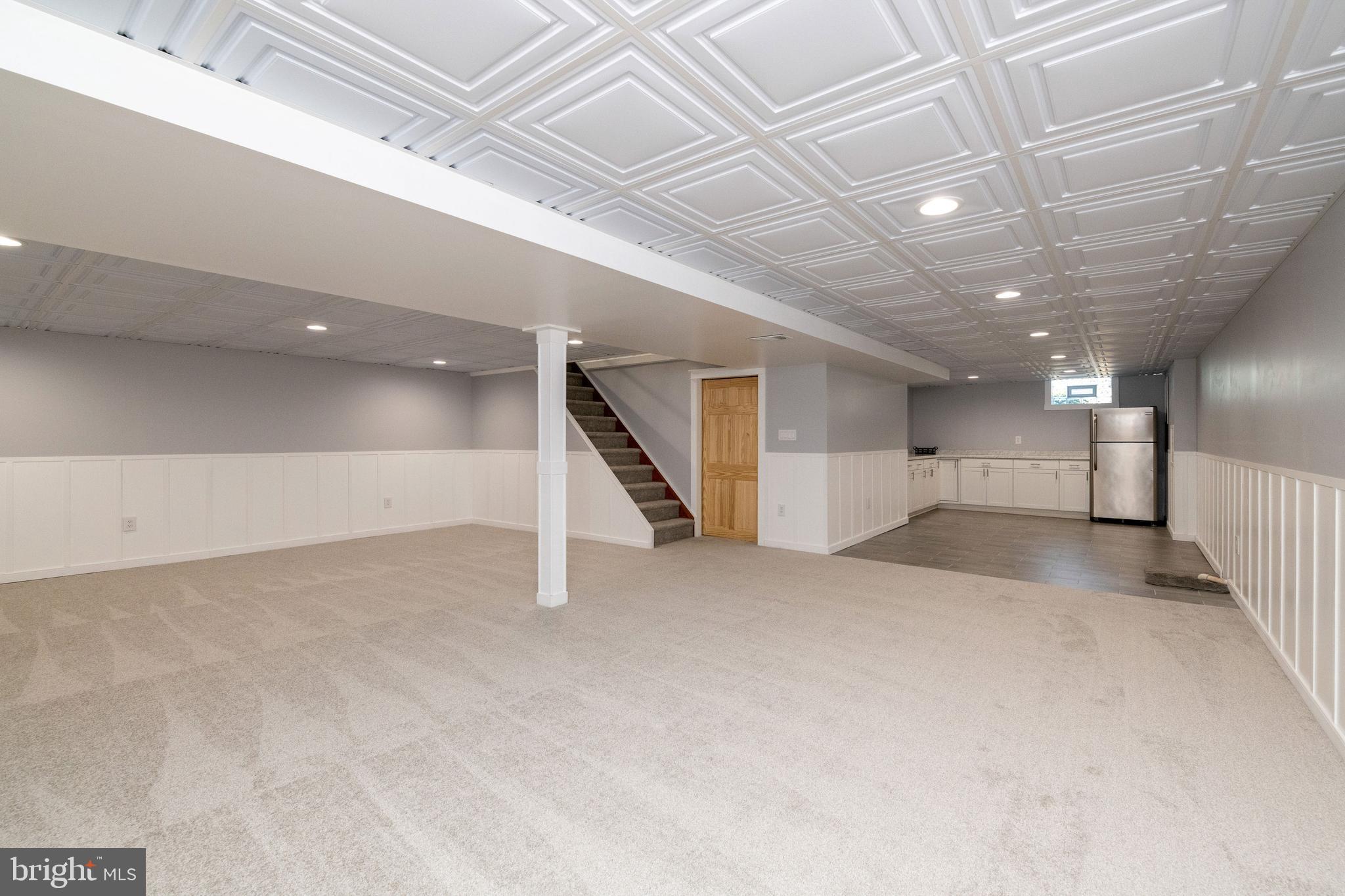 WAKEFIELD MEADOWS - Residential