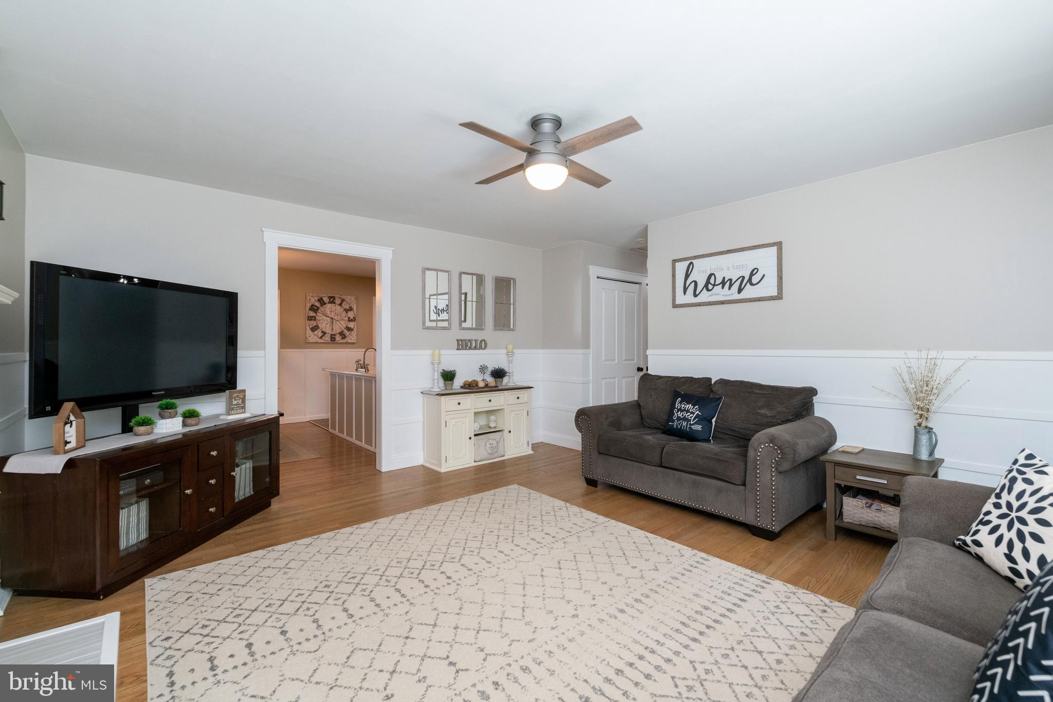 WAKEFIELD MEADOWS - Residential