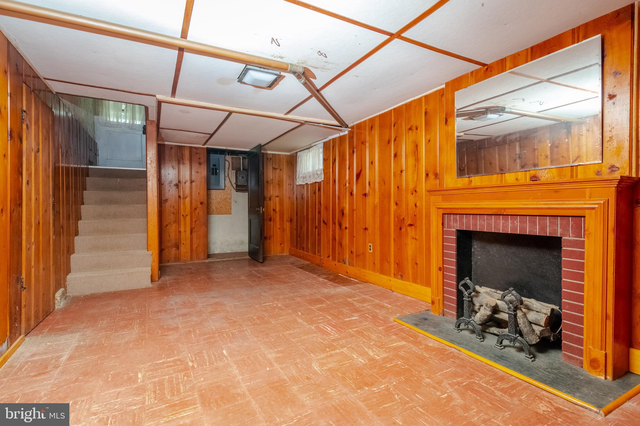 PARKVILLE - Residential