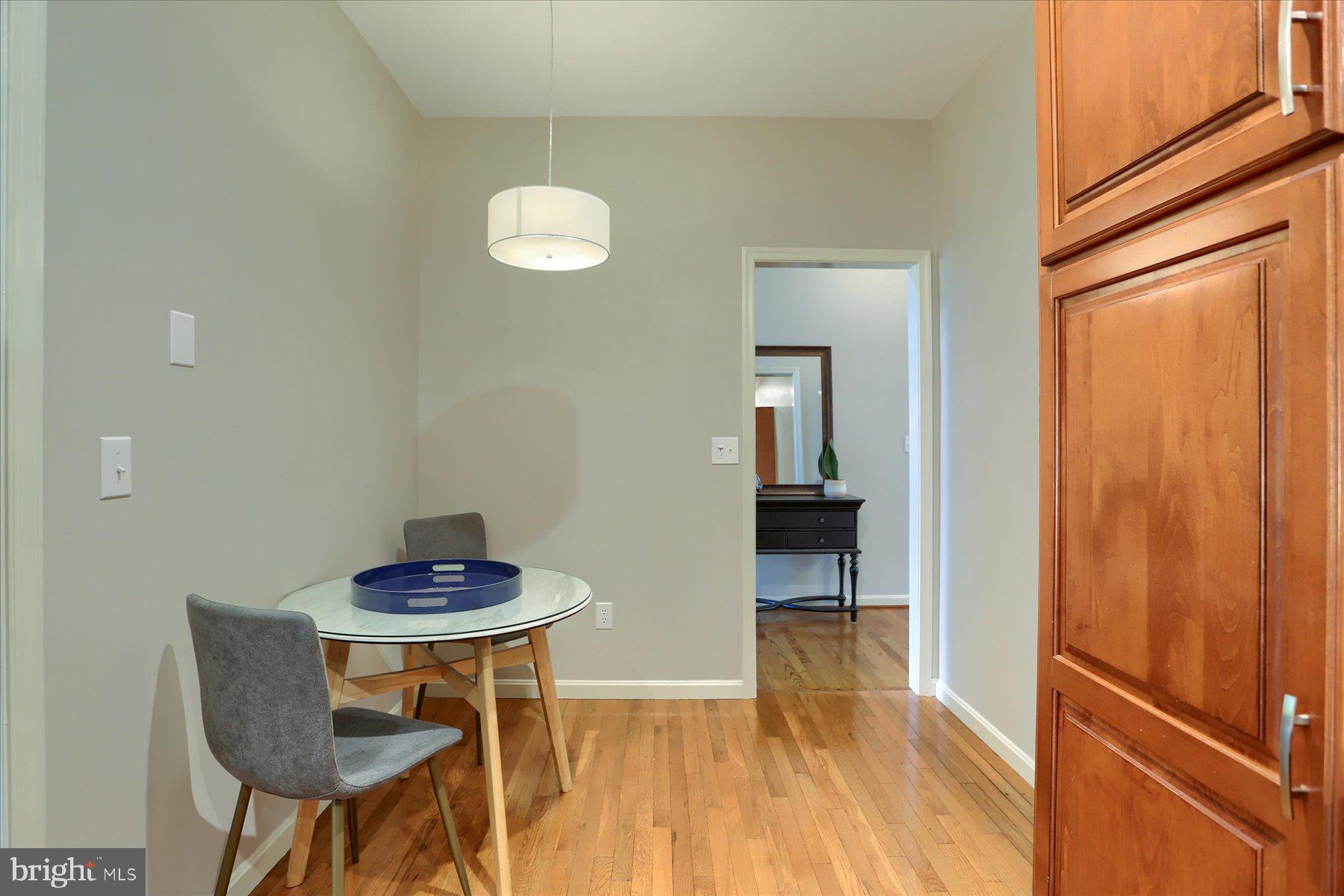 DICKINSON GREEN - Residential