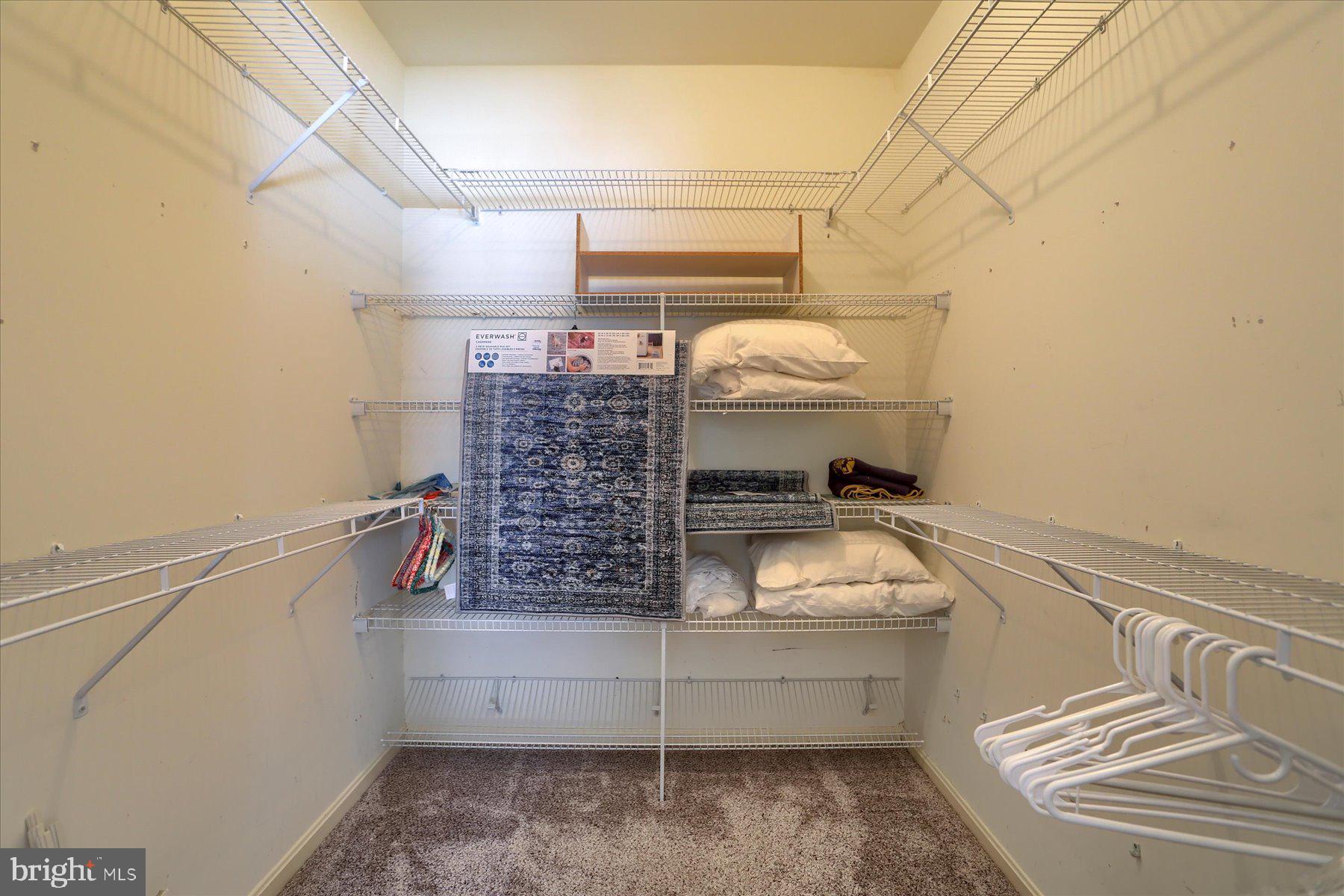 DICKINSON GREEN - Residential