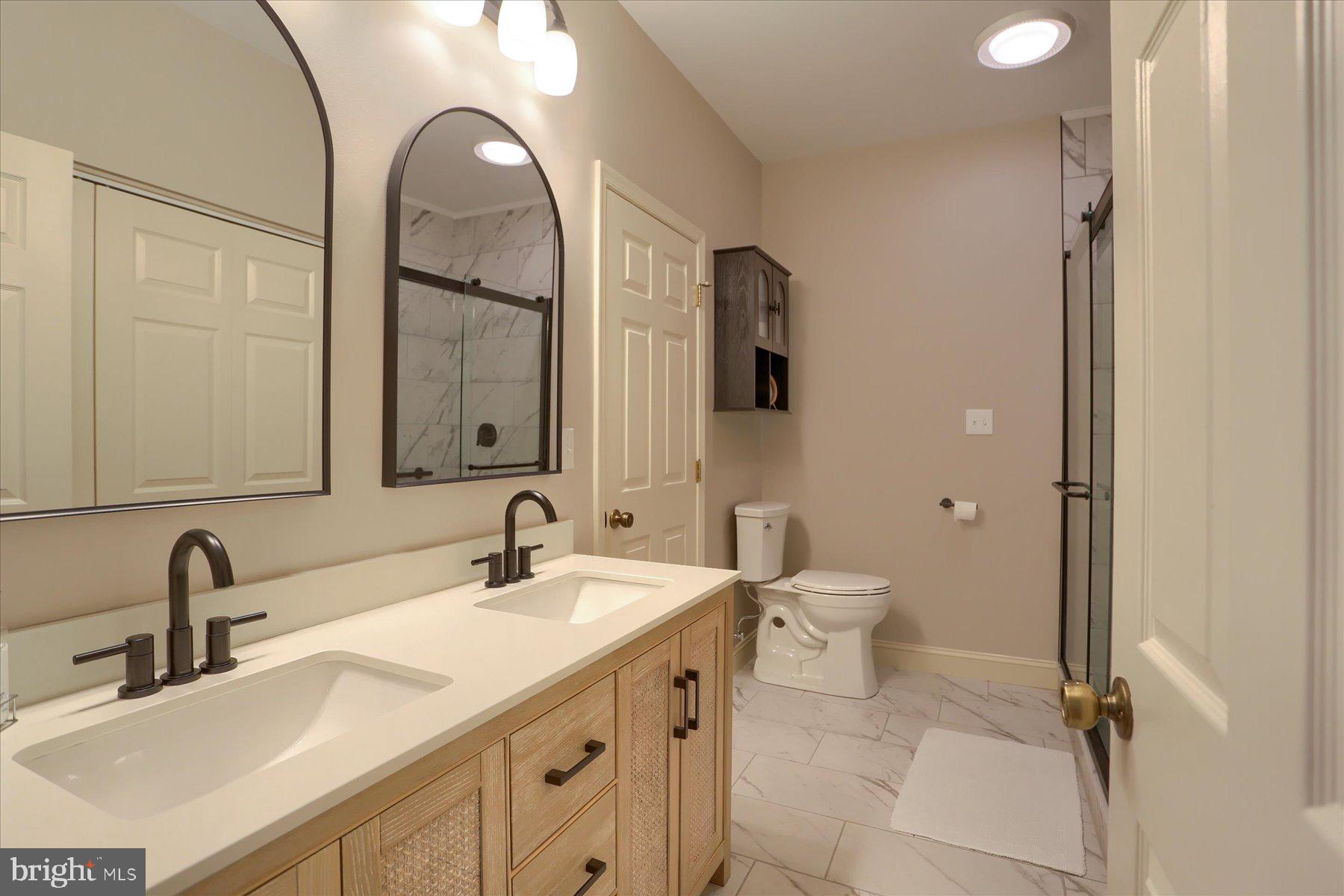 DICKINSON GREEN - Residential