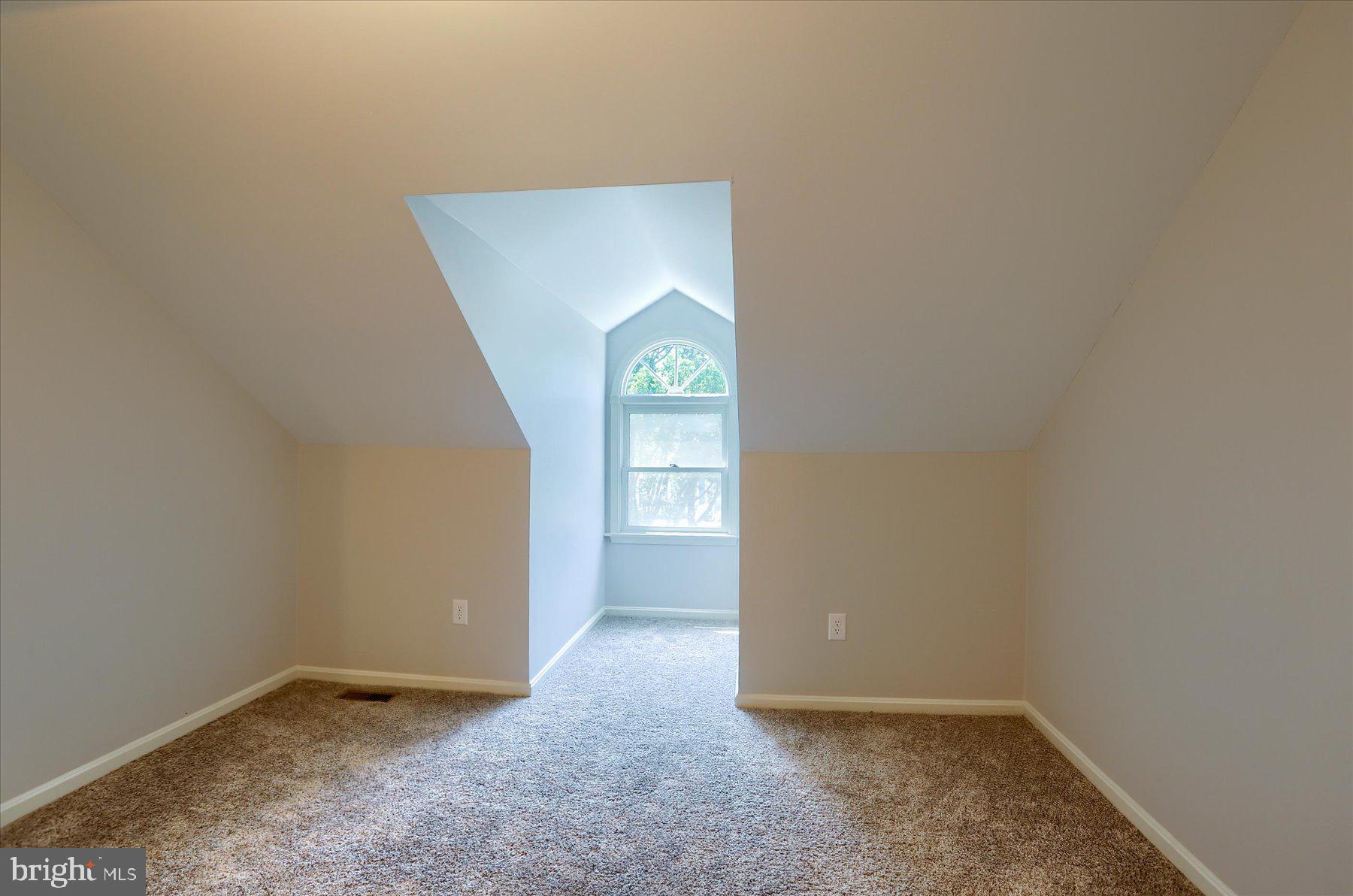 DICKINSON GREEN - Residential