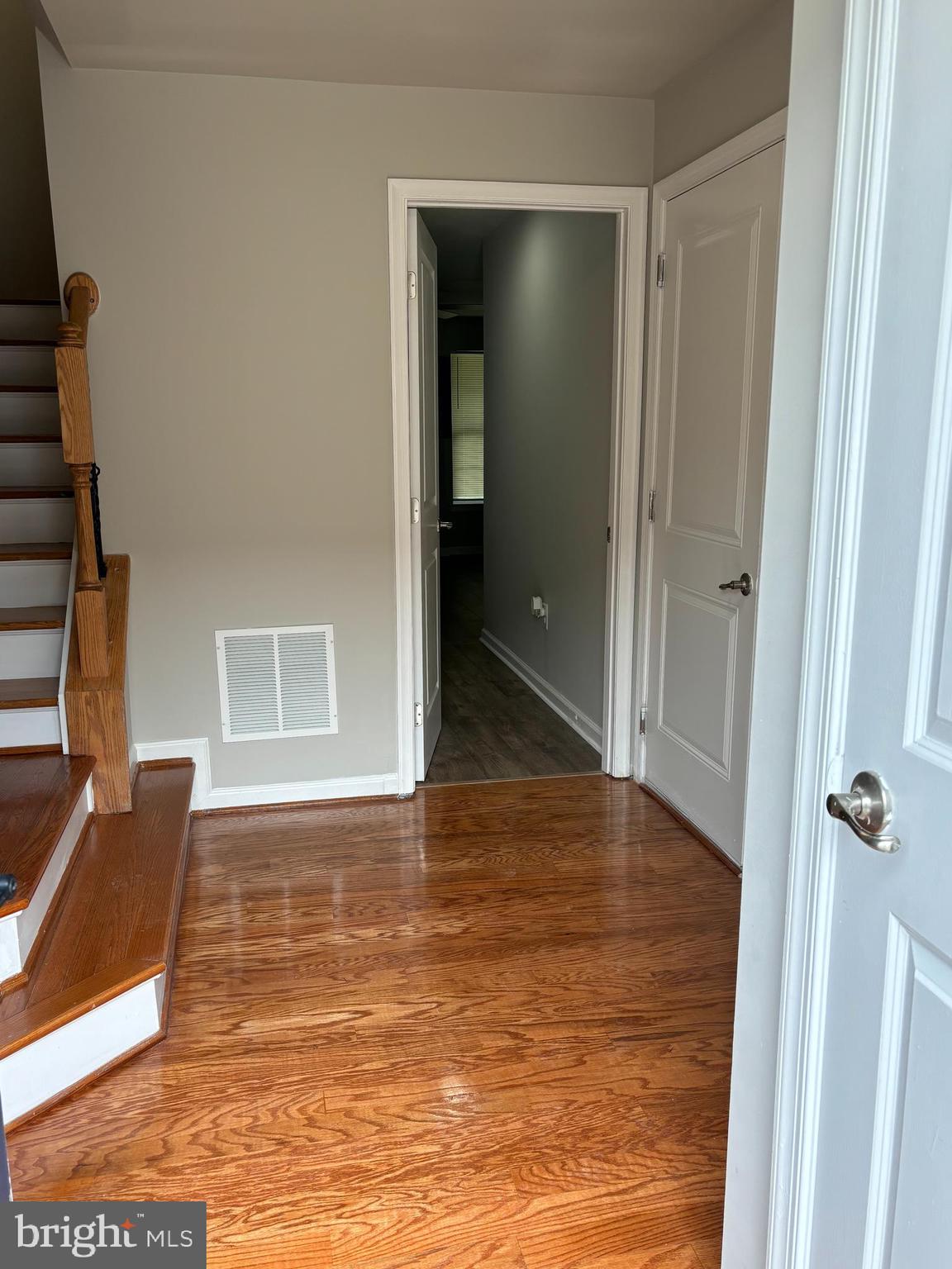 LAKE FREDERICK - Residential Lease