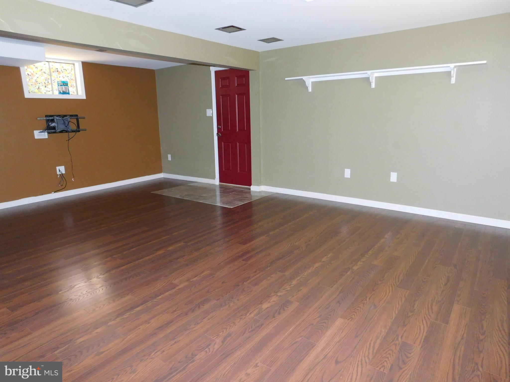 FEATHERSTNE/MARUMSCO WDS - Residential Lease