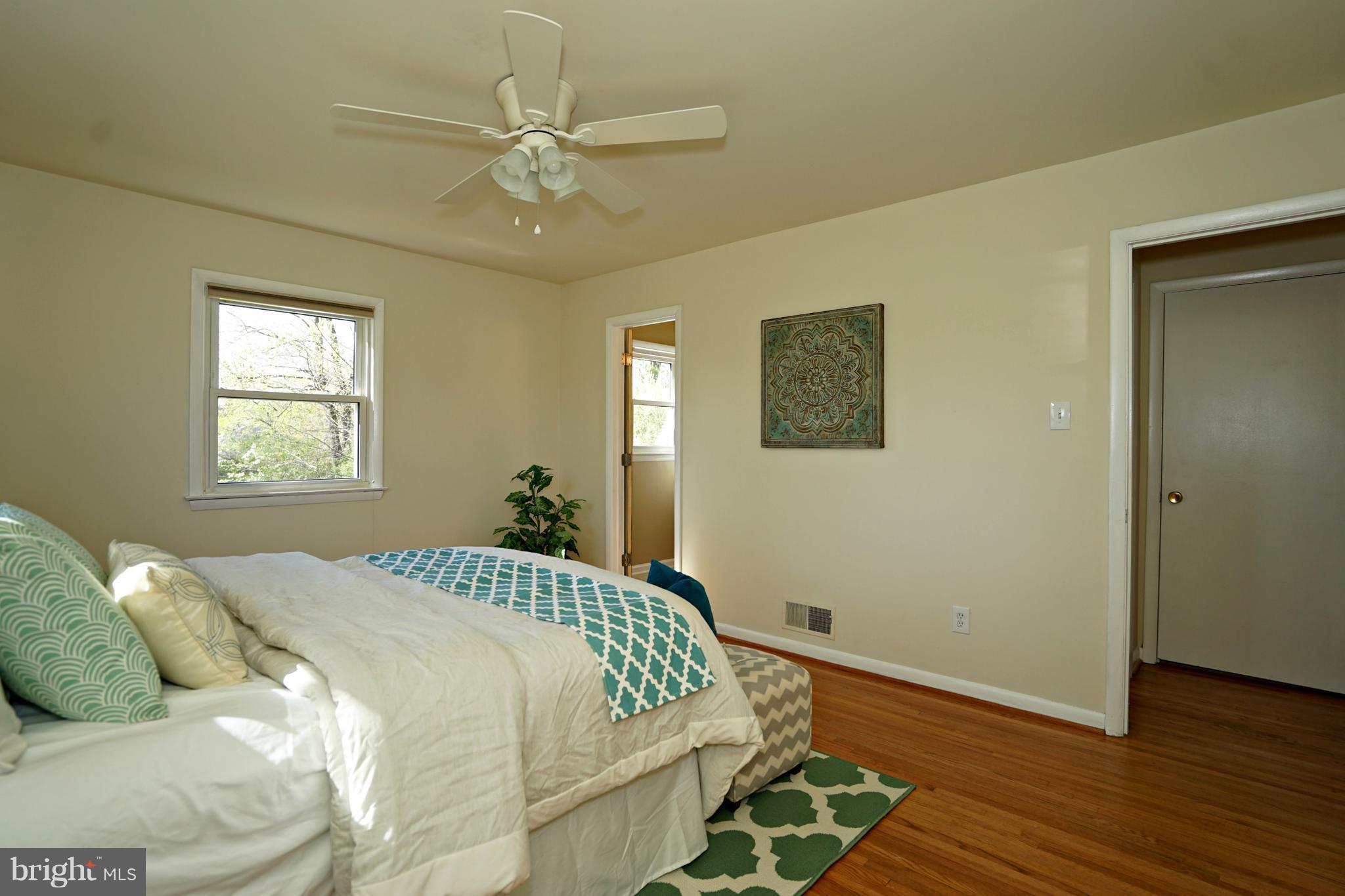 BROOKFIELD - Residential