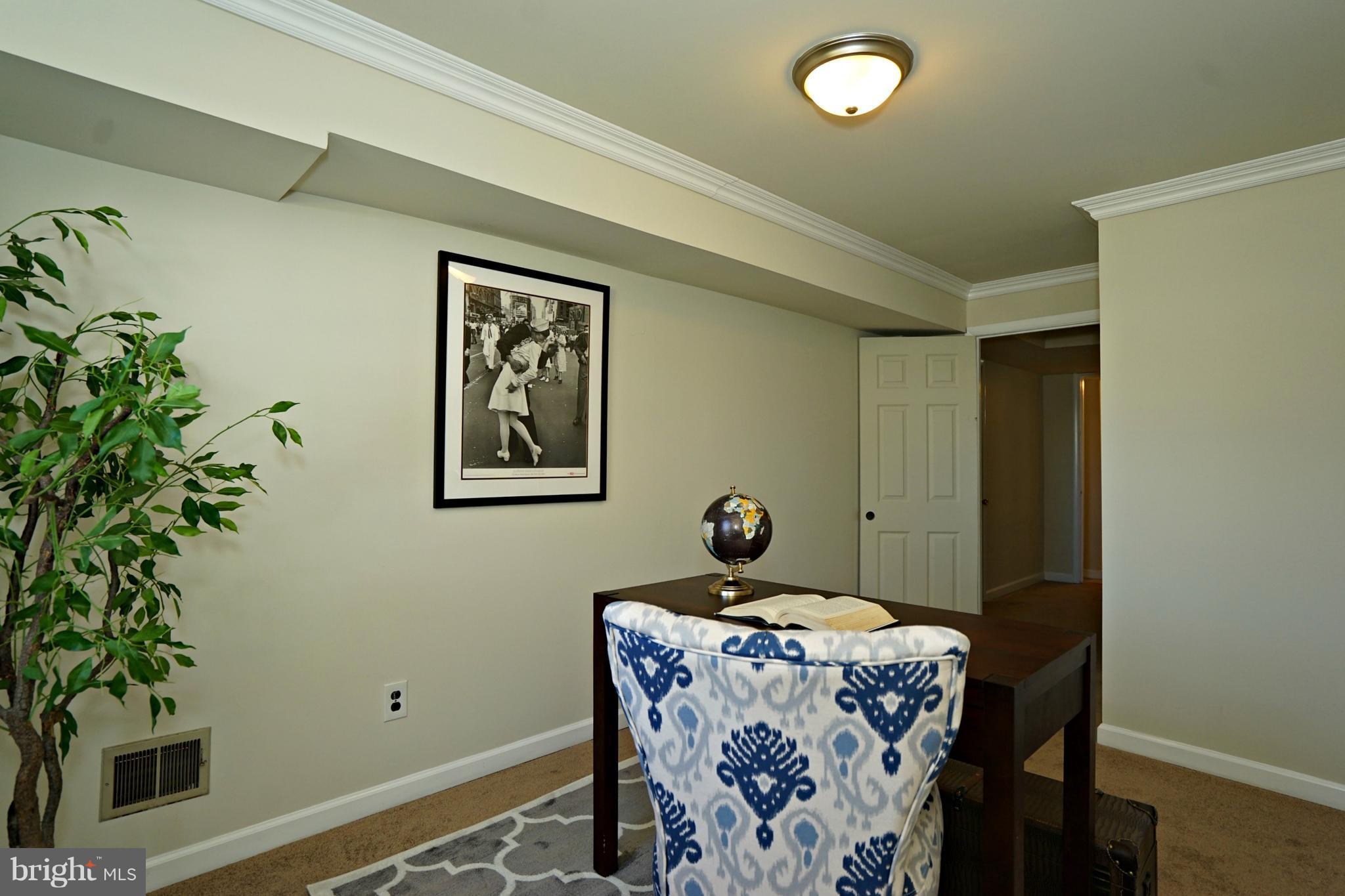 BROOKFIELD - Residential