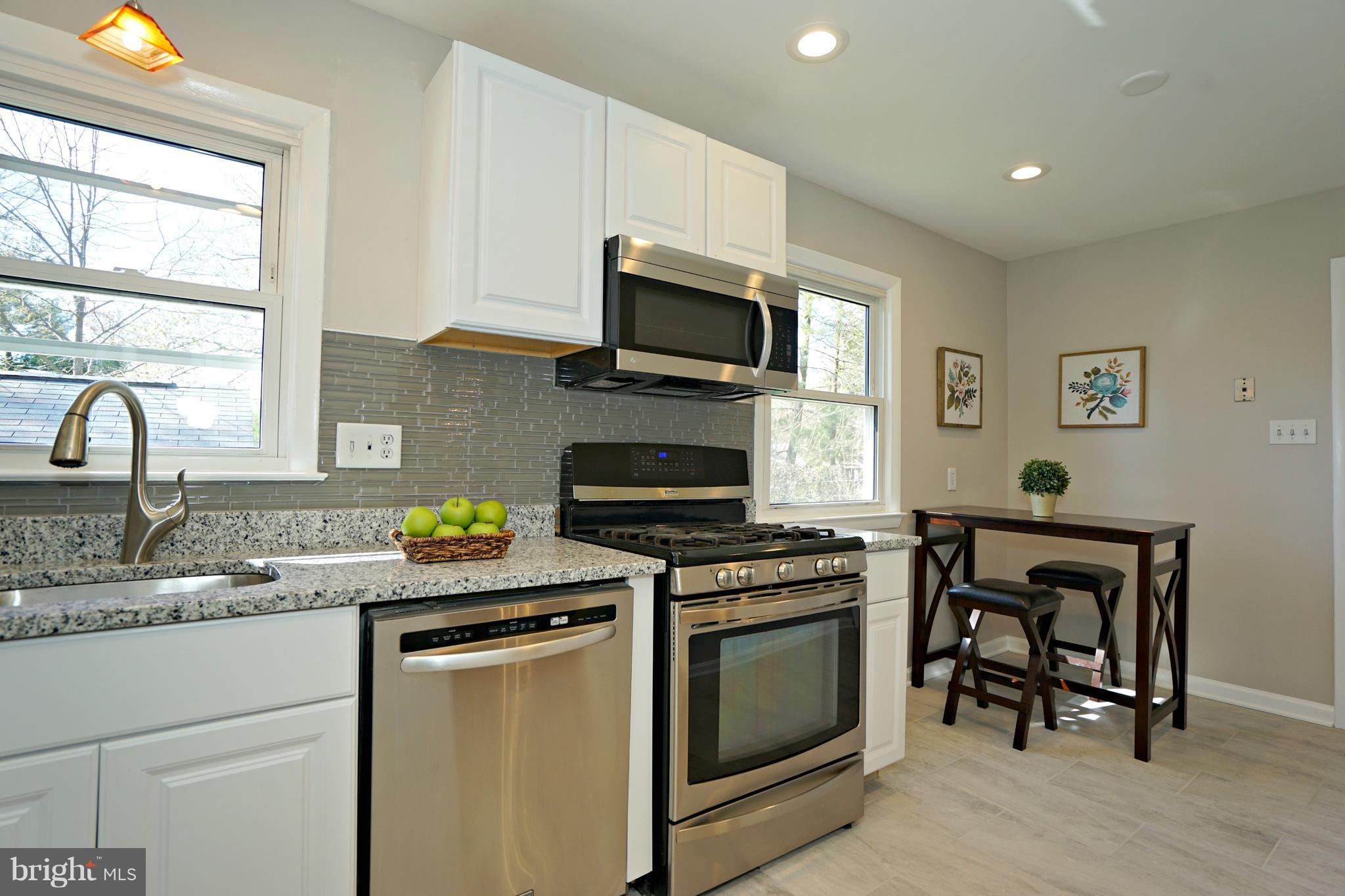 BROOKFIELD - Residential