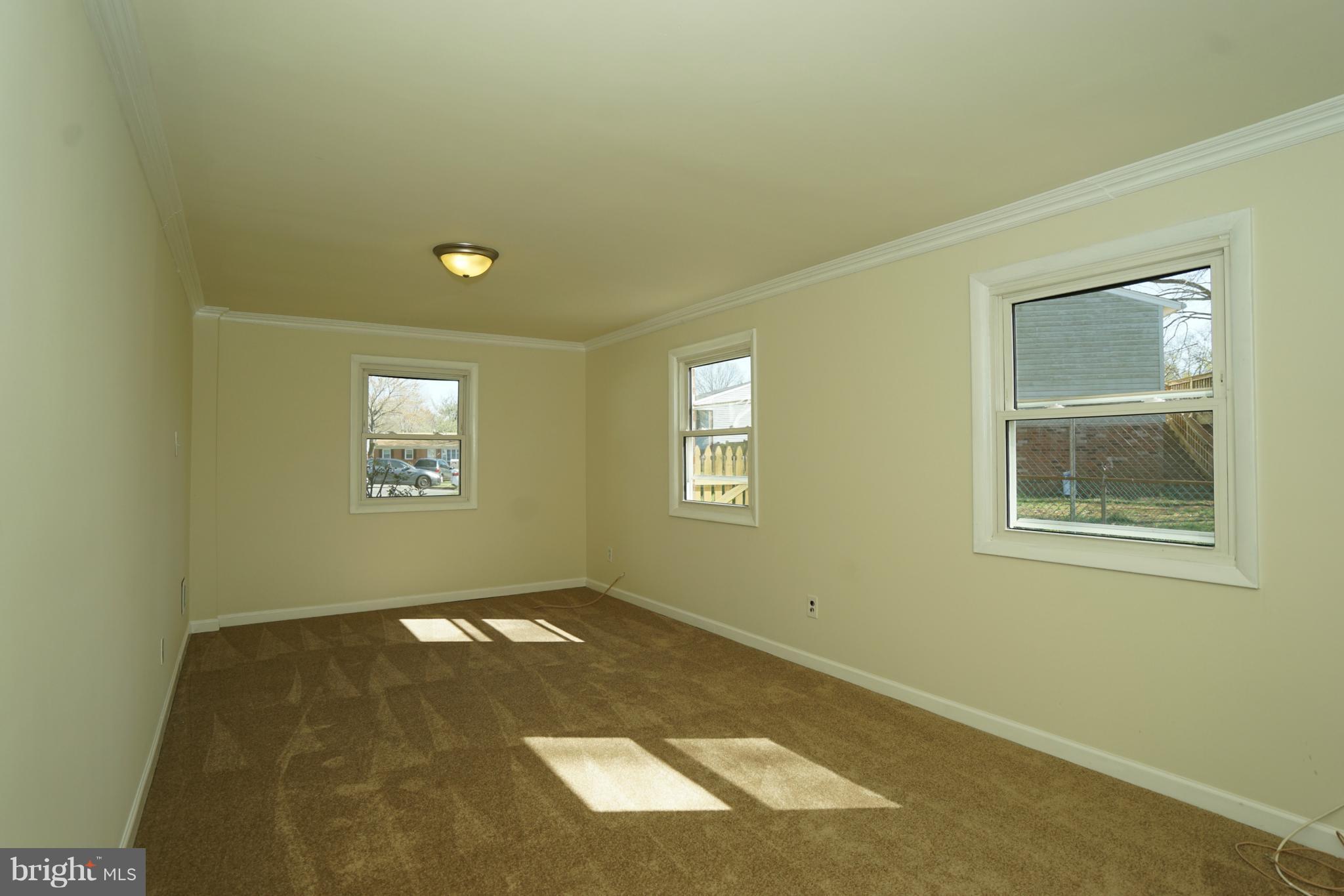 BROOKFIELD - Residential