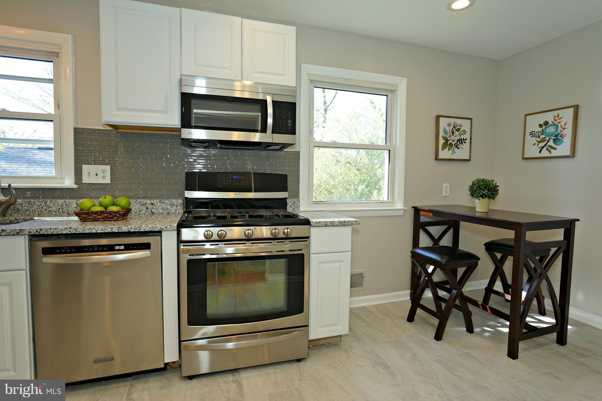 BROOKFIELD - Residential