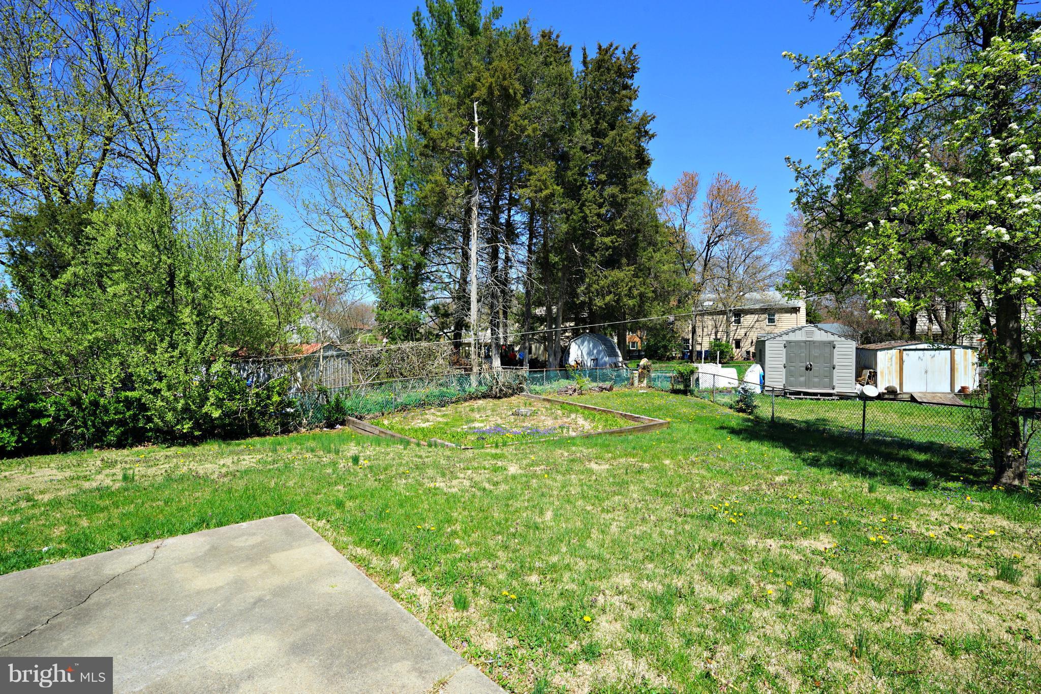 BROOKFIELD - Residential