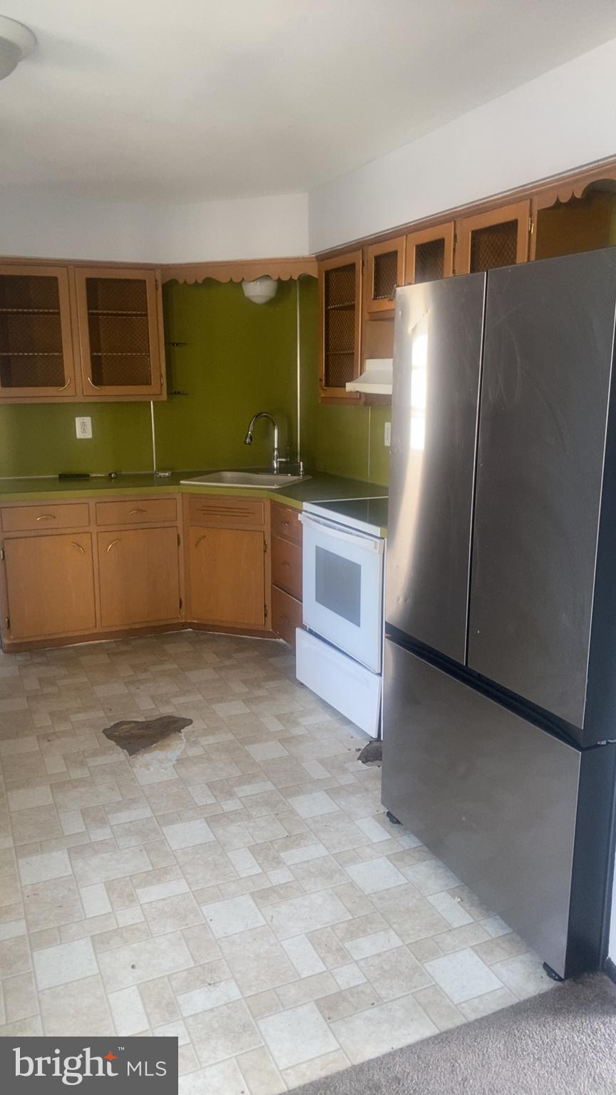 307 BURLINGTON AVENUE