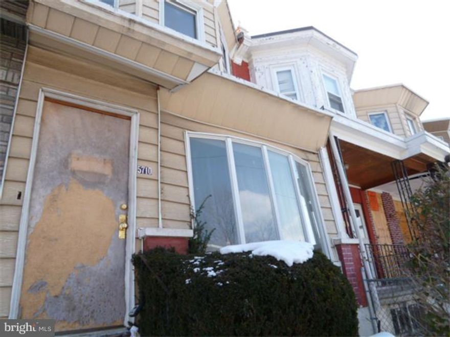 Southwest 3 bedroom house that was a rental property, good condition All offers will be presented, $2000 deposit and proof of funds will be required, AS IS addendum and buyer is responsible for u/o.   All offers will be presented ez to show and see