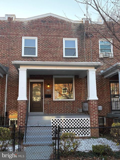 1411 18TH PLACE SE WASHINGTON DC 20020
