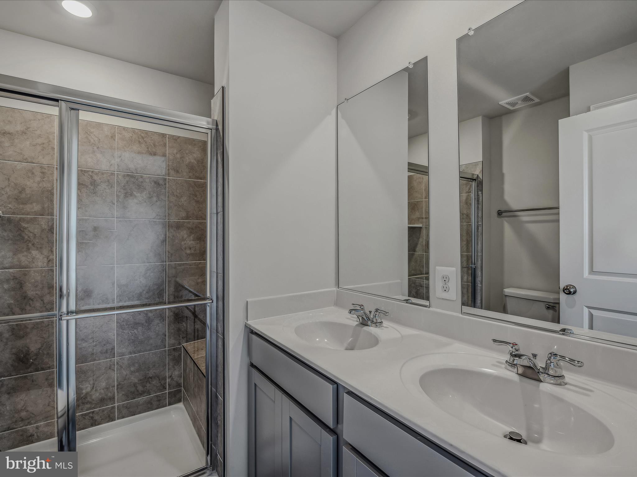 WILLOW GLEN - Residential Lease