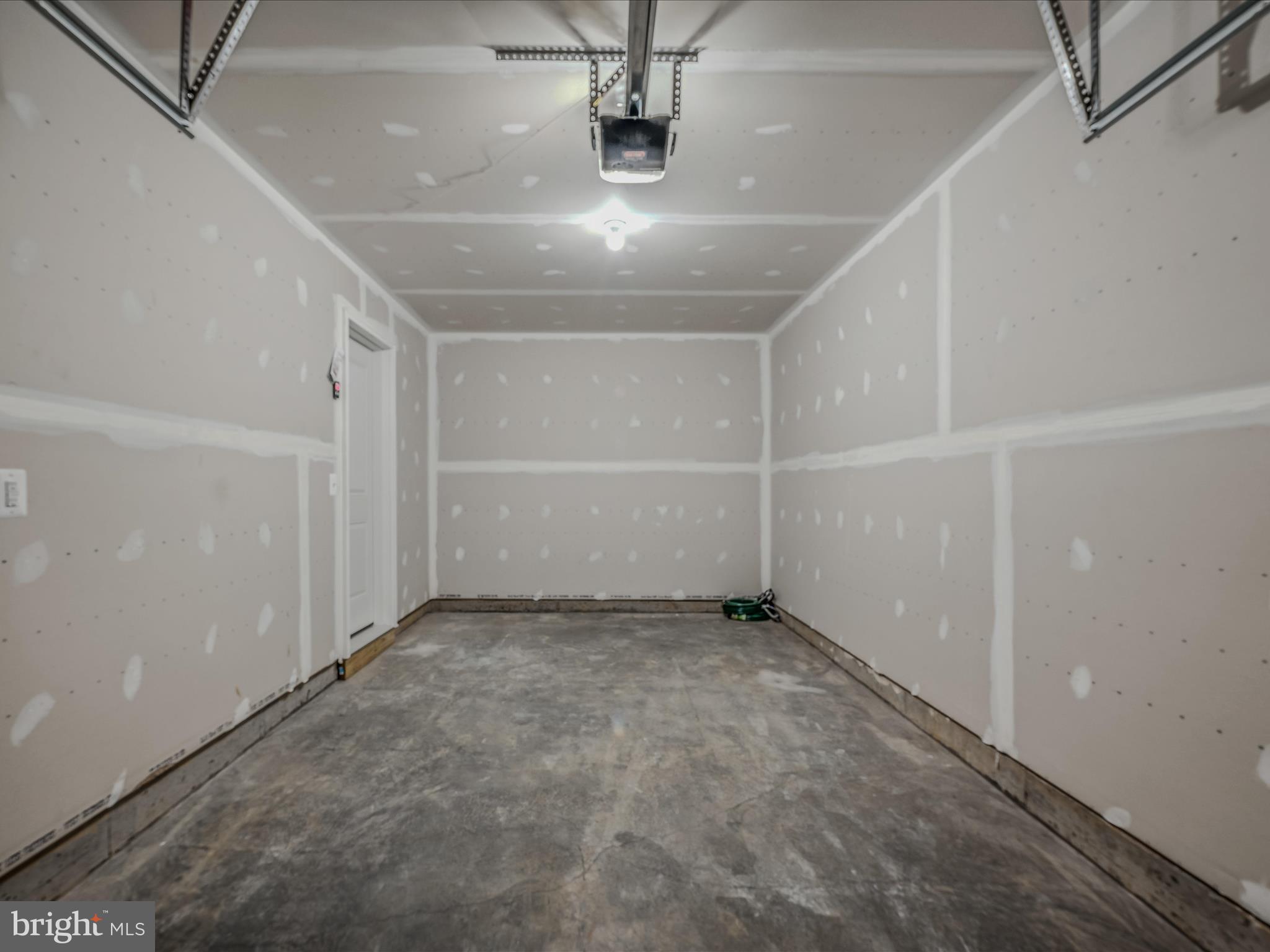 WILLOW GLEN - Residential Lease